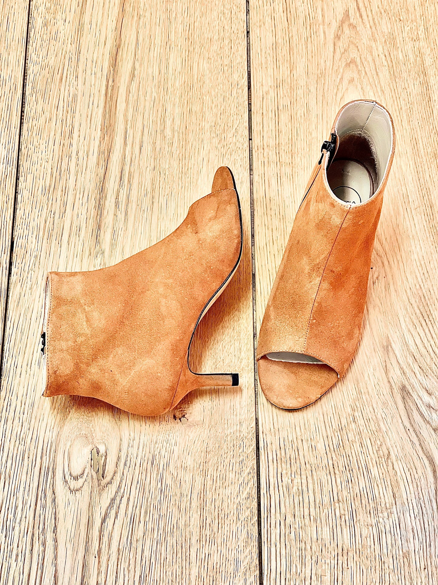 AFRICA SUEDE LEATHER