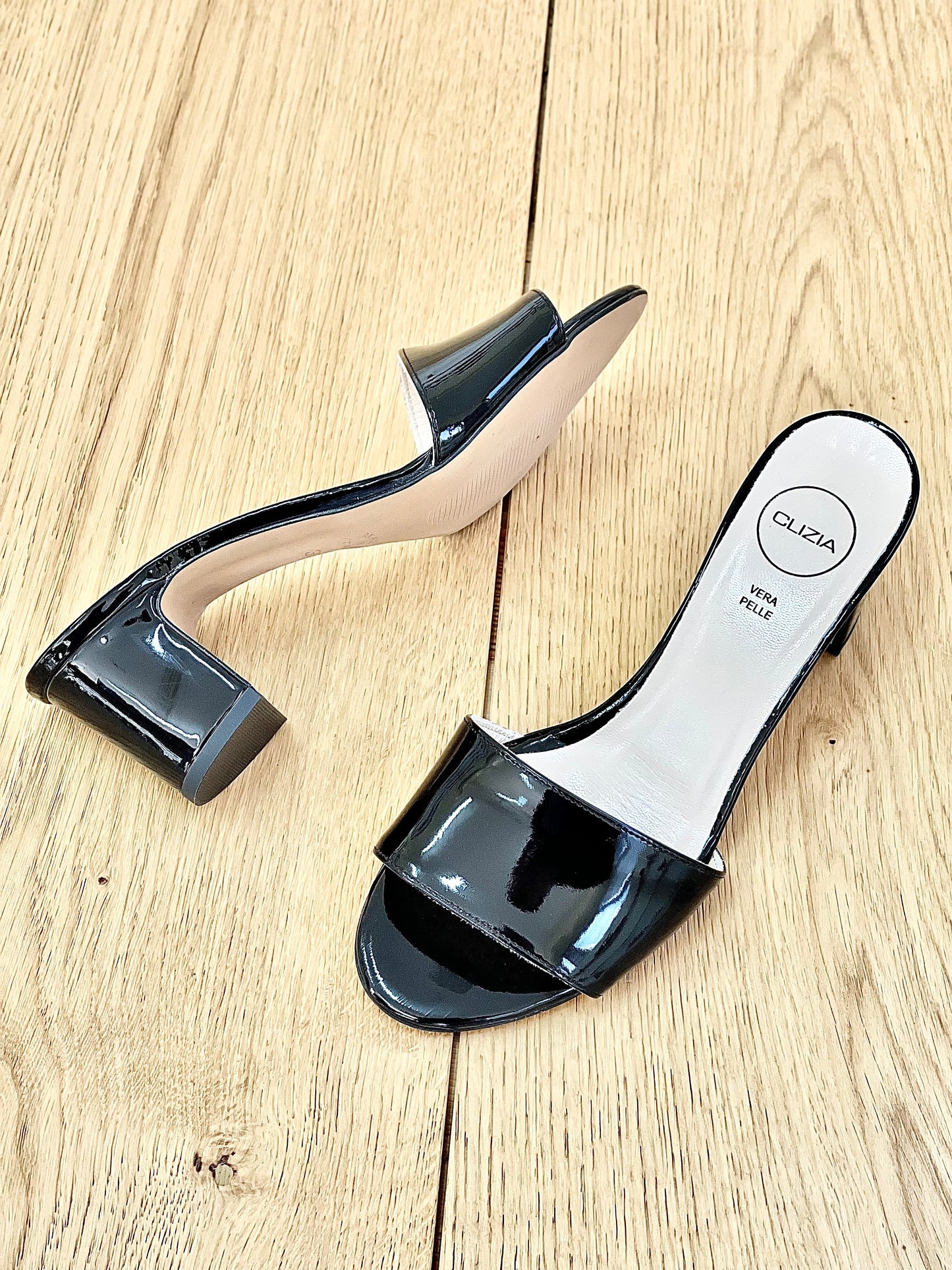 PEINTURE À SUCRE NOIRE