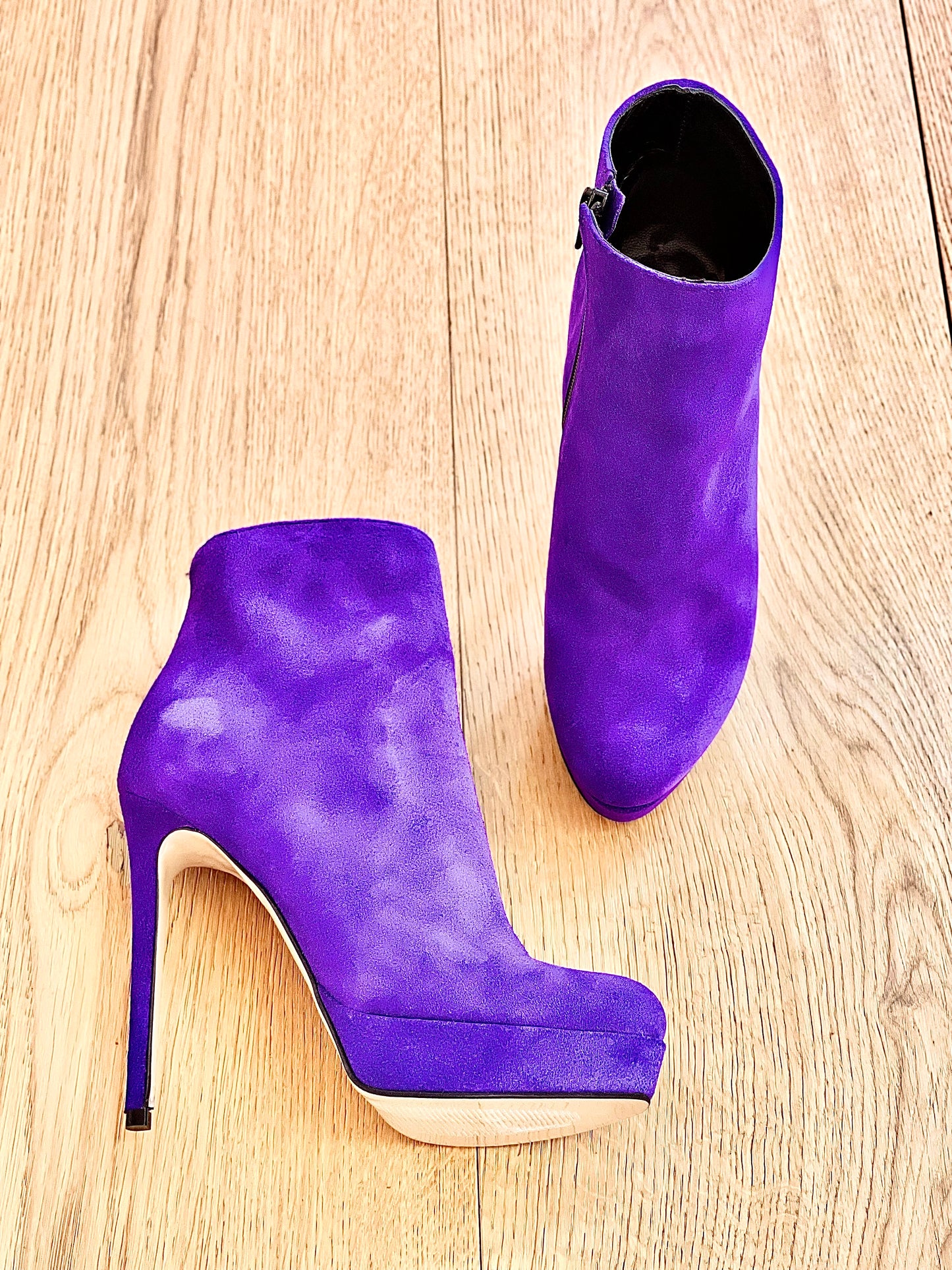 LOREN SUEDE VIOLET