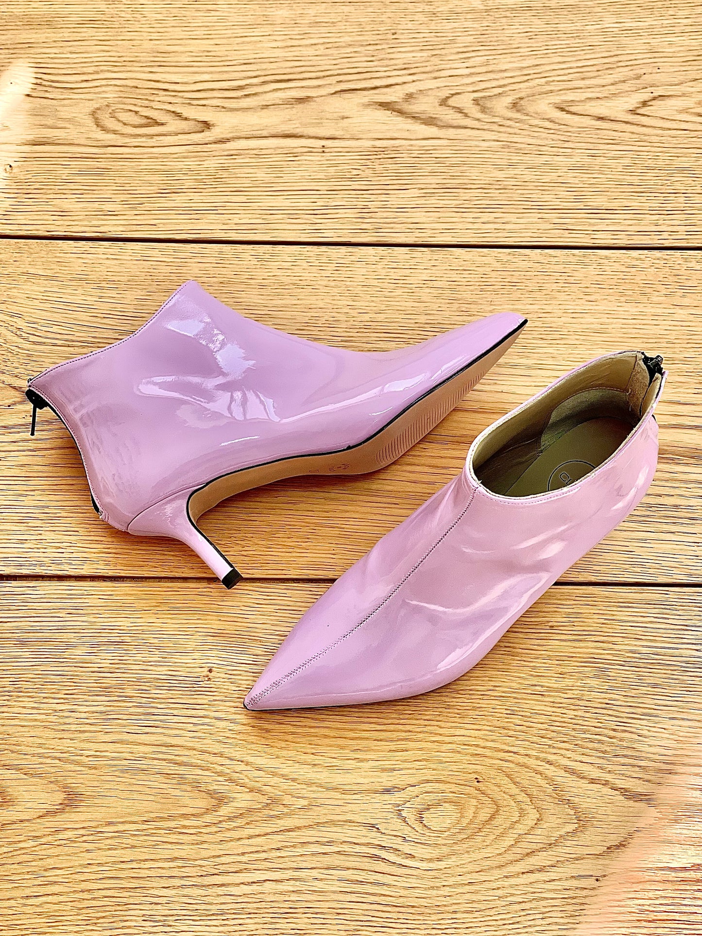 PEINTURE LILAS GHITA