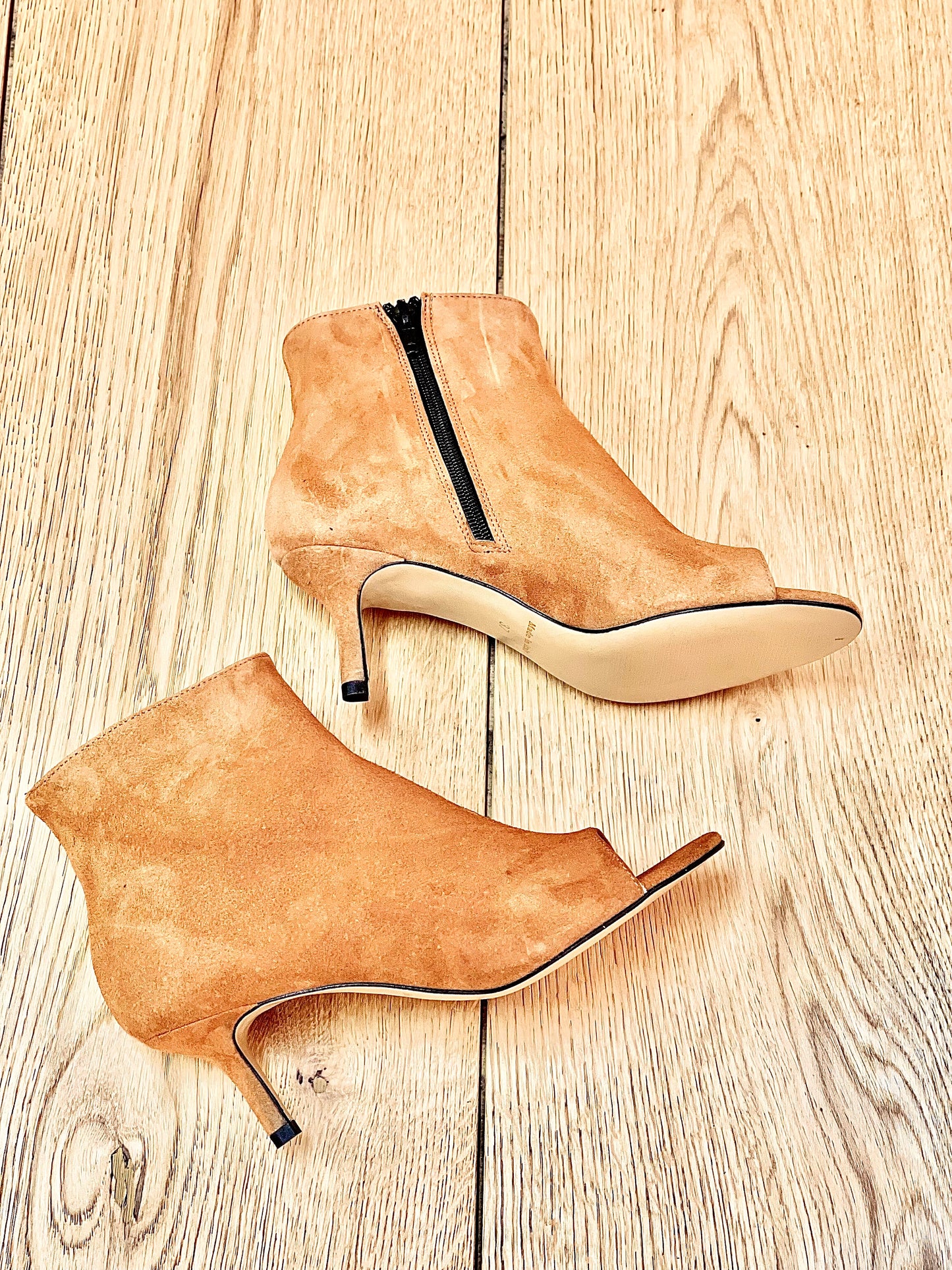 AFRICA SUEDE LEATHER