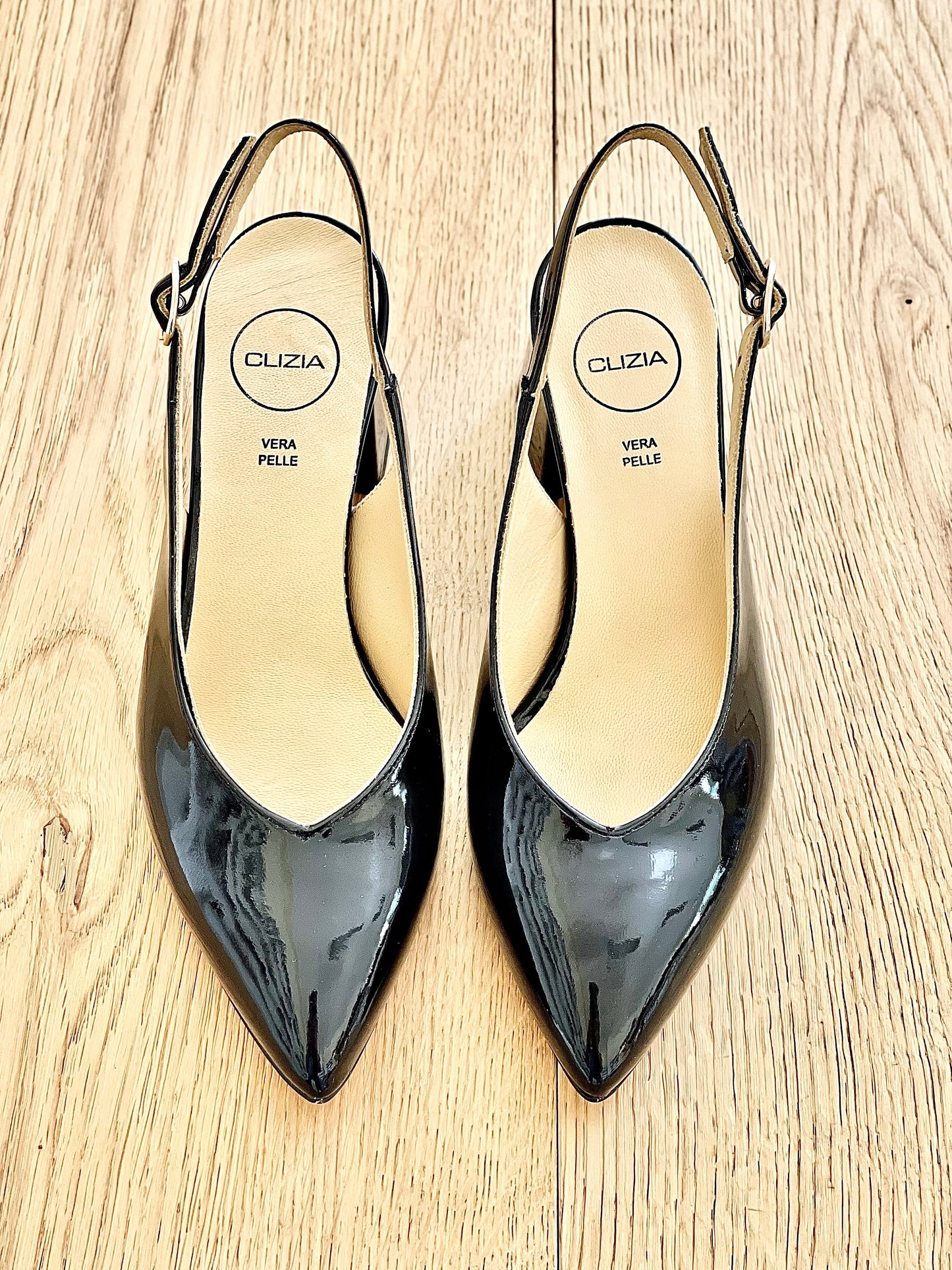 OLGA CUIR VERNI NOIR