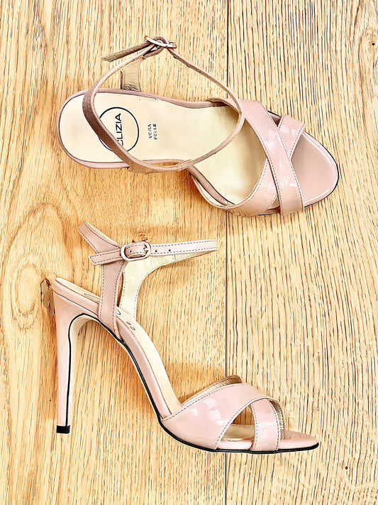 LAYLA NUDE PATENT LEATHER