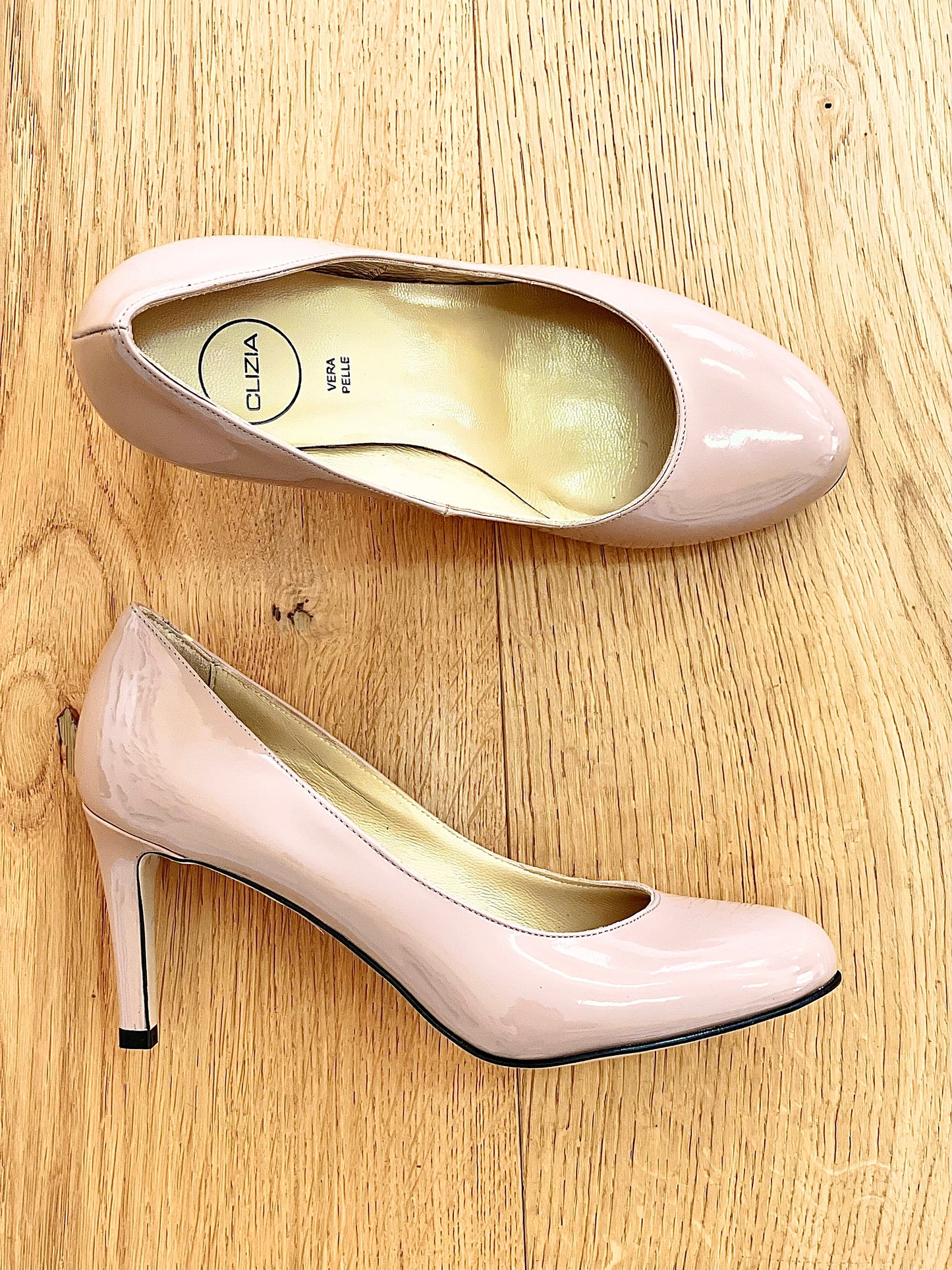 JENNYFER NUDE PATENT LEATHER