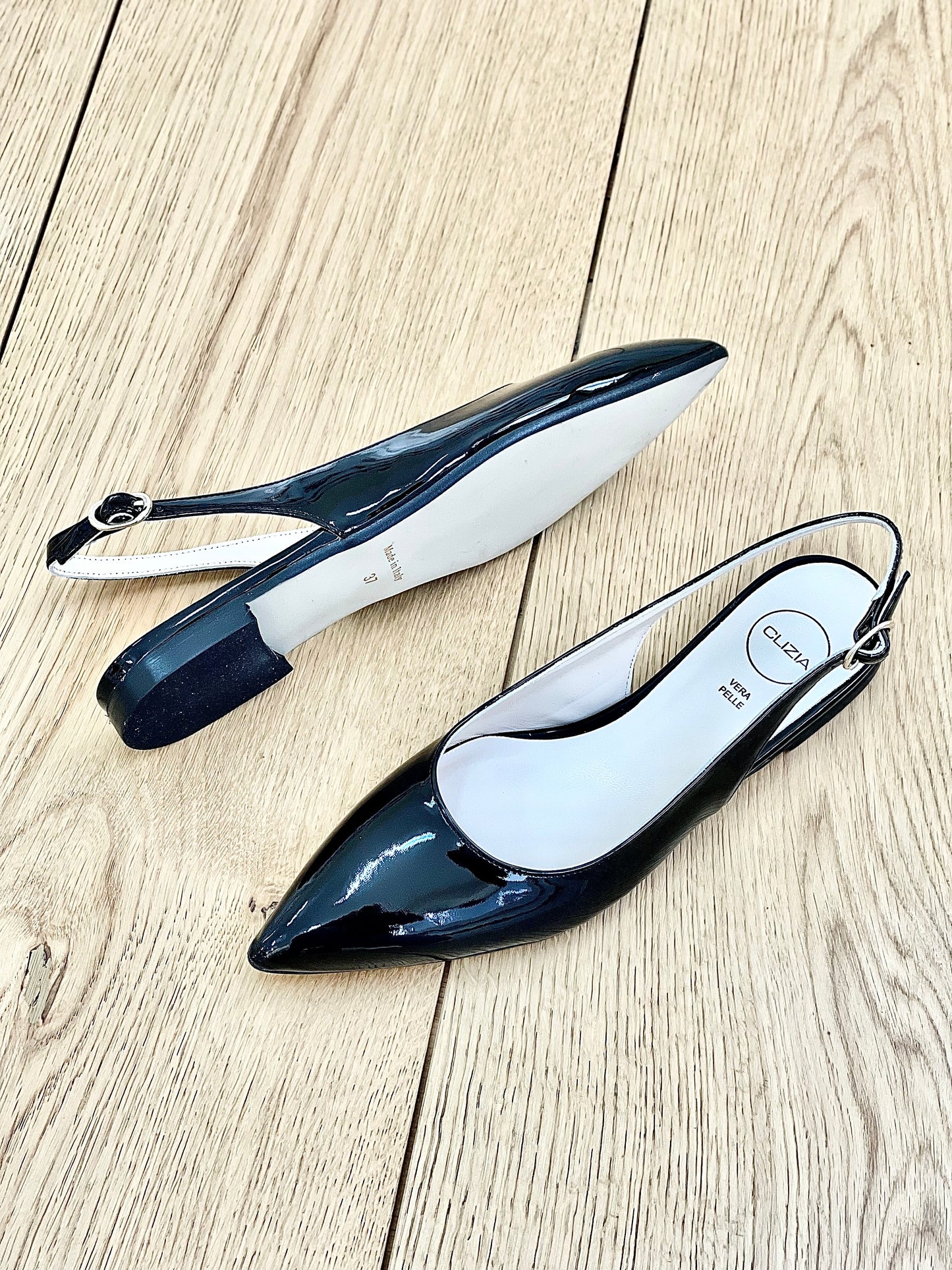 DELIA CUIR VERNI NOIR