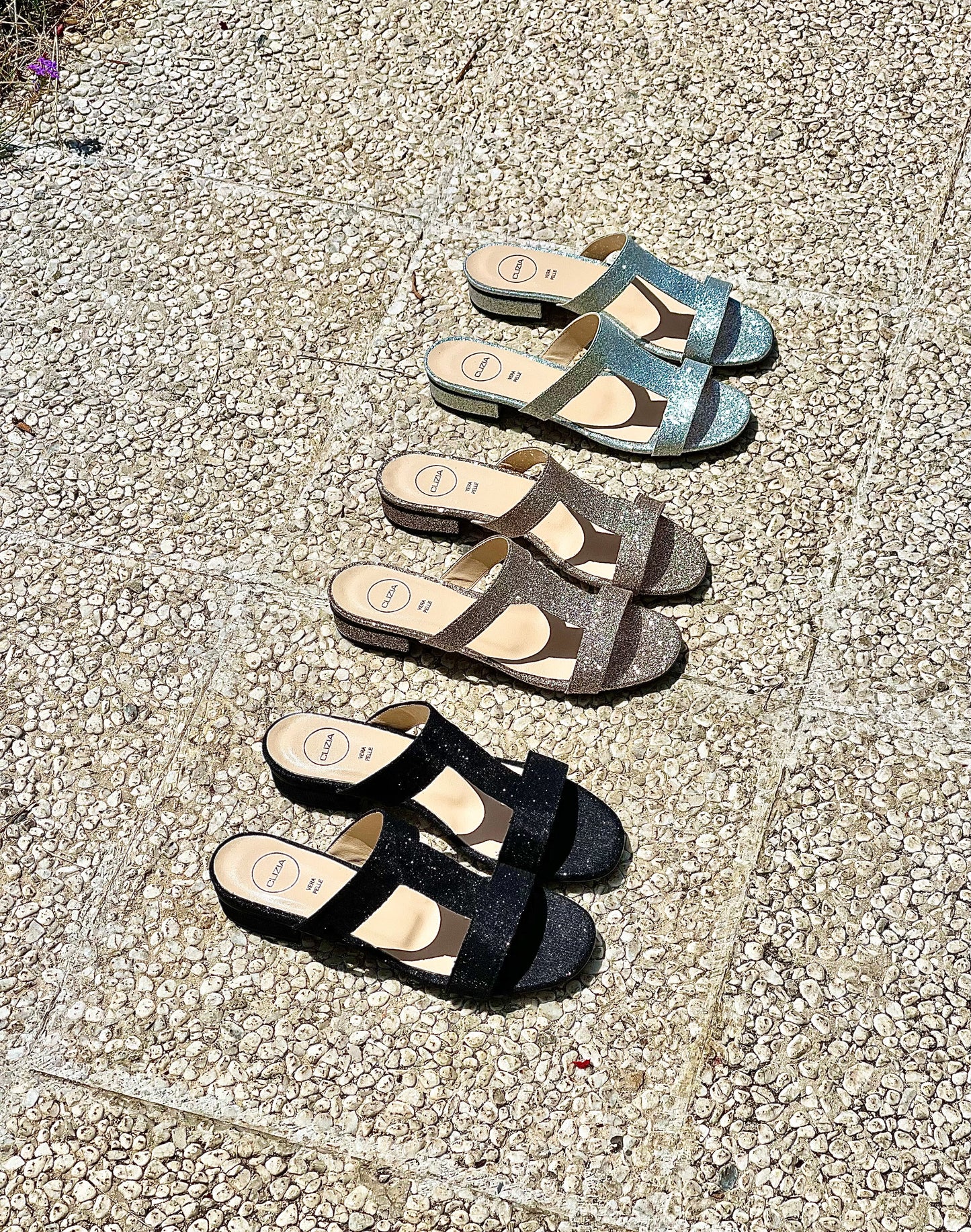 לארה גליטר