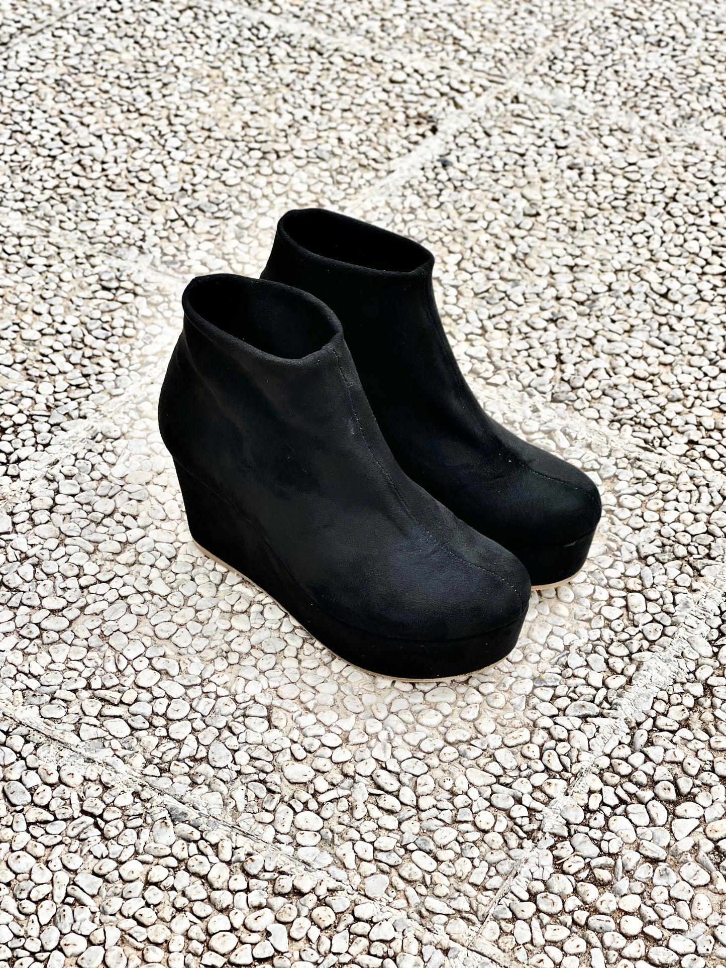 ブラックスエード秋田