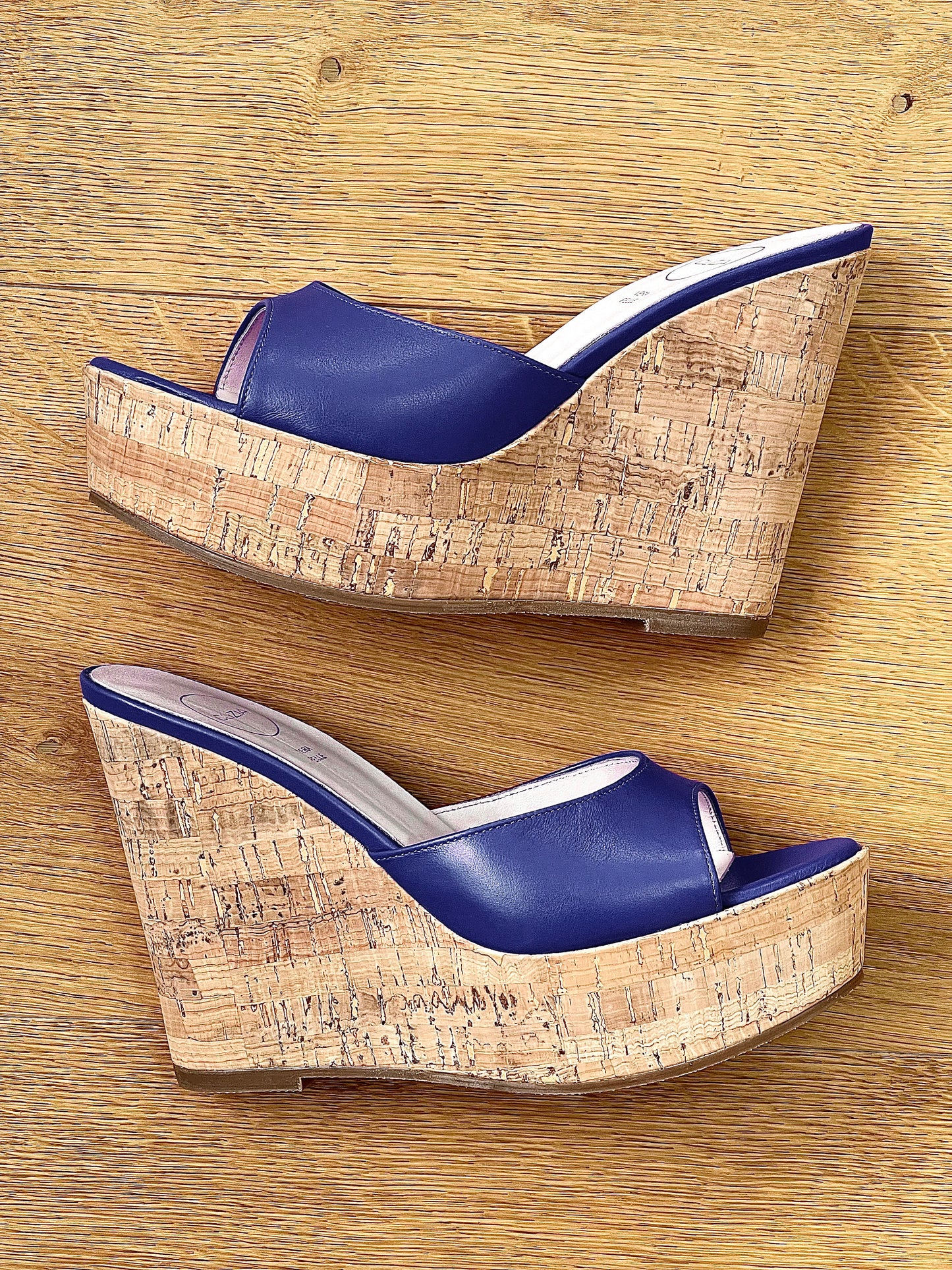 ALLISON BLAUW