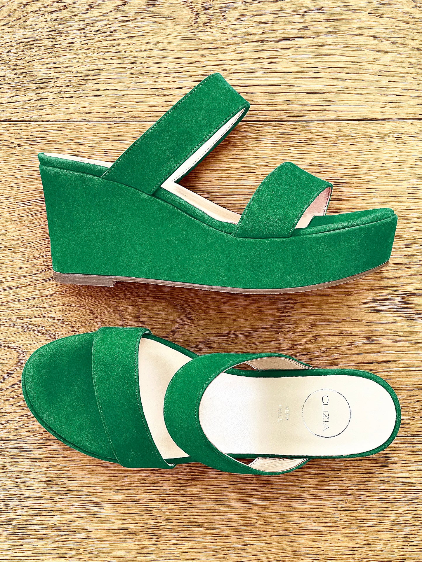 GROEN SUÈDE MEISJE