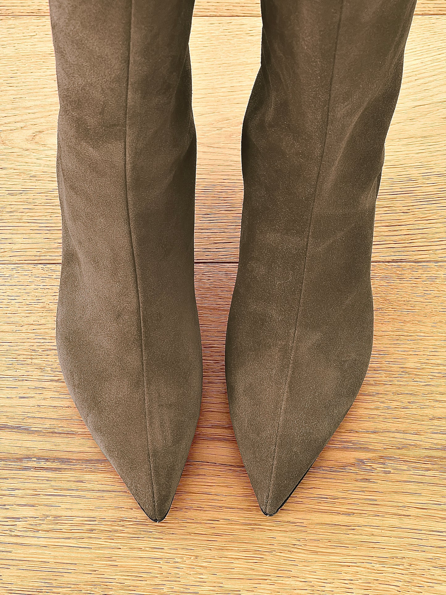 MAGELLAN TAUPE SUÈDE