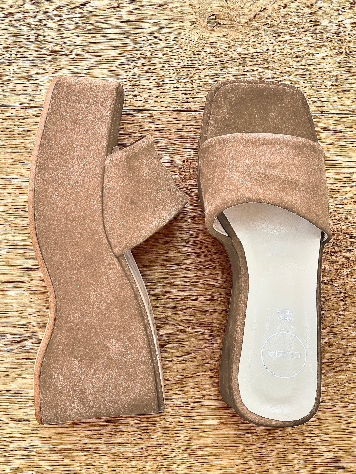 CONNIE BEIGE SUÈDE