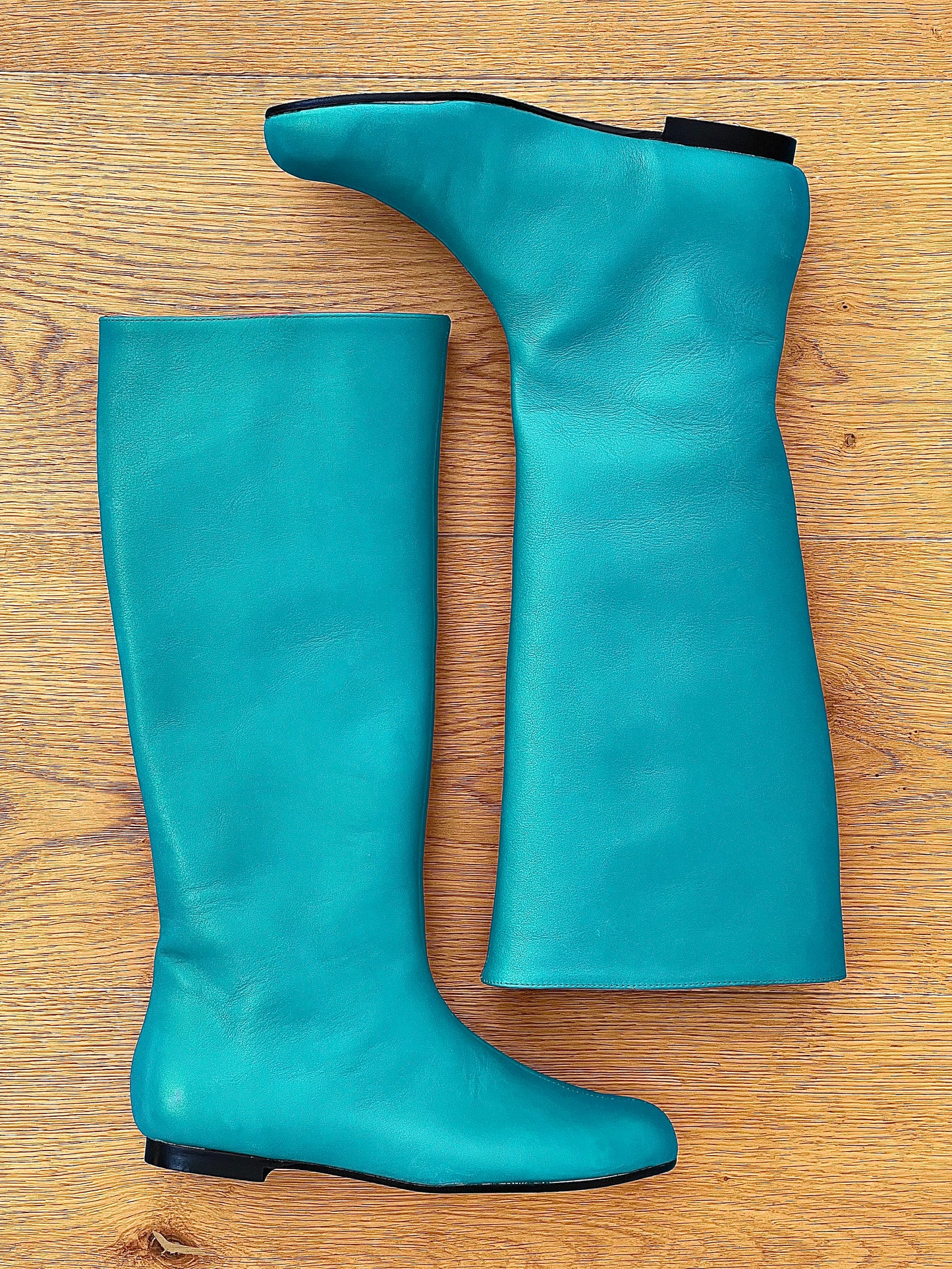 CINDY LEER BLAUW