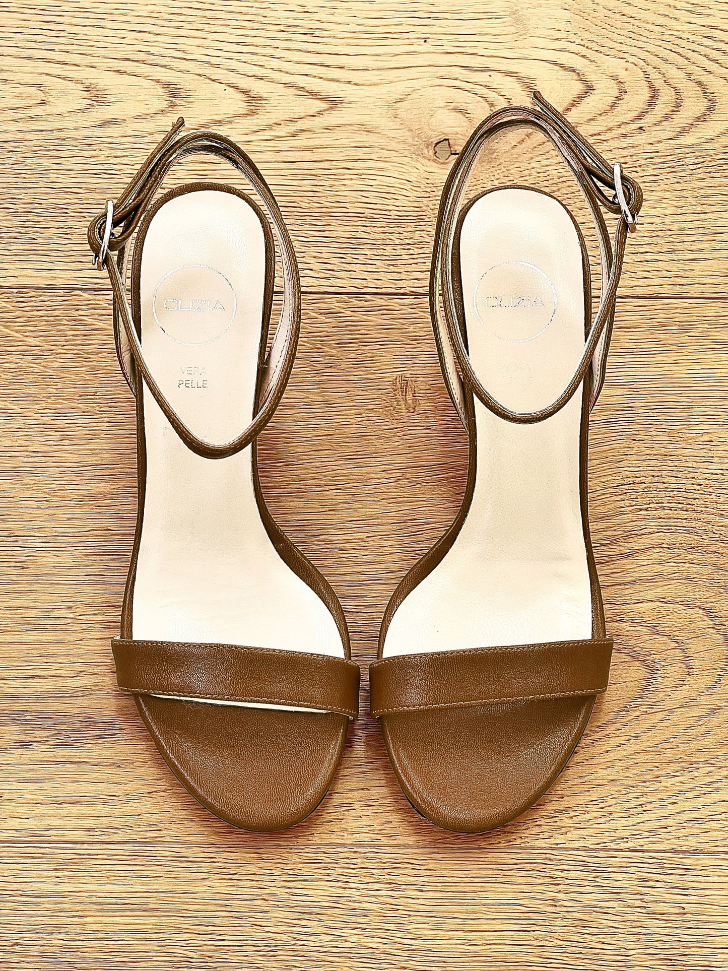 BETH COGNAC LEER
