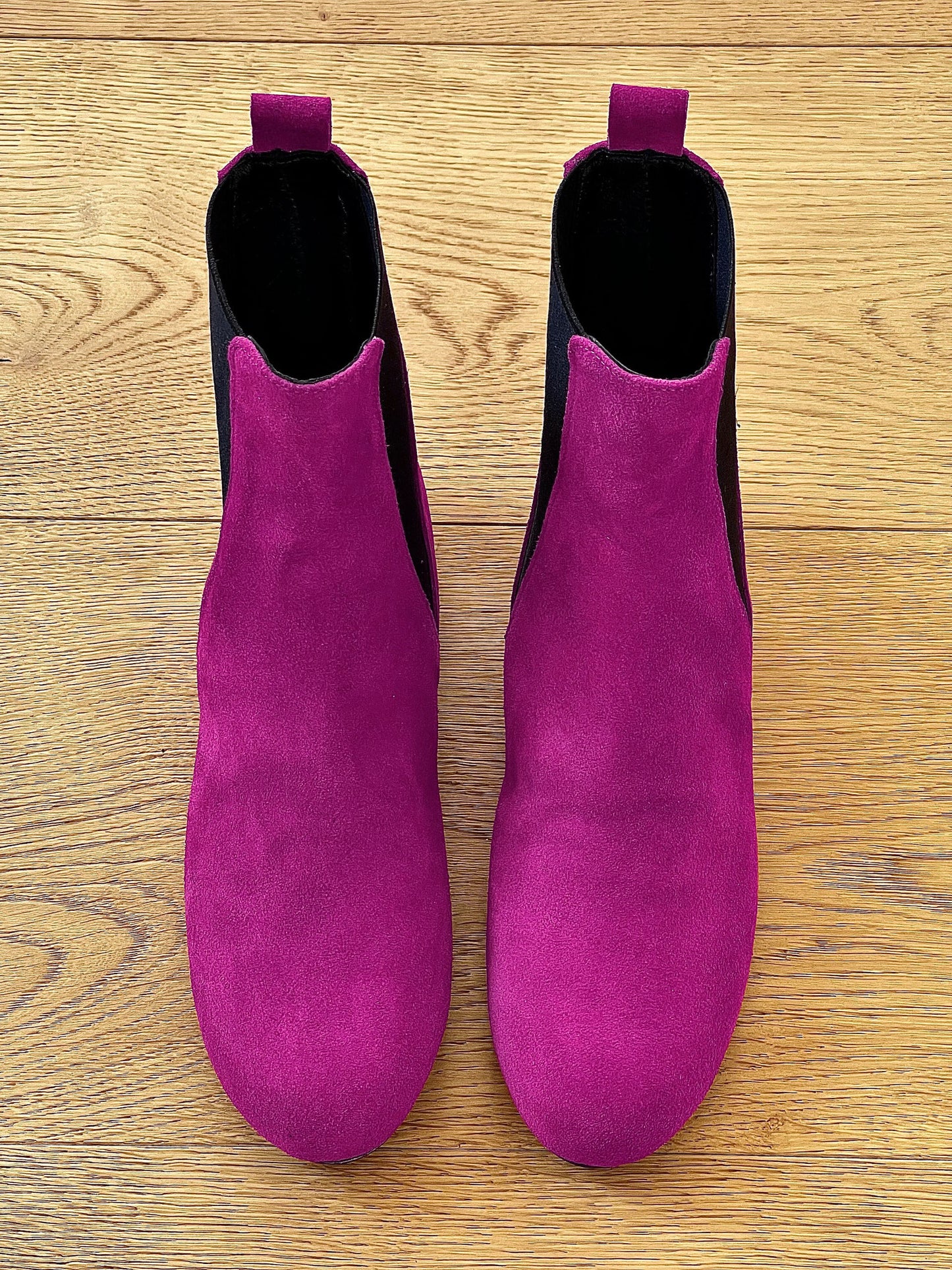 RALF FUCHSIA SUÈDE