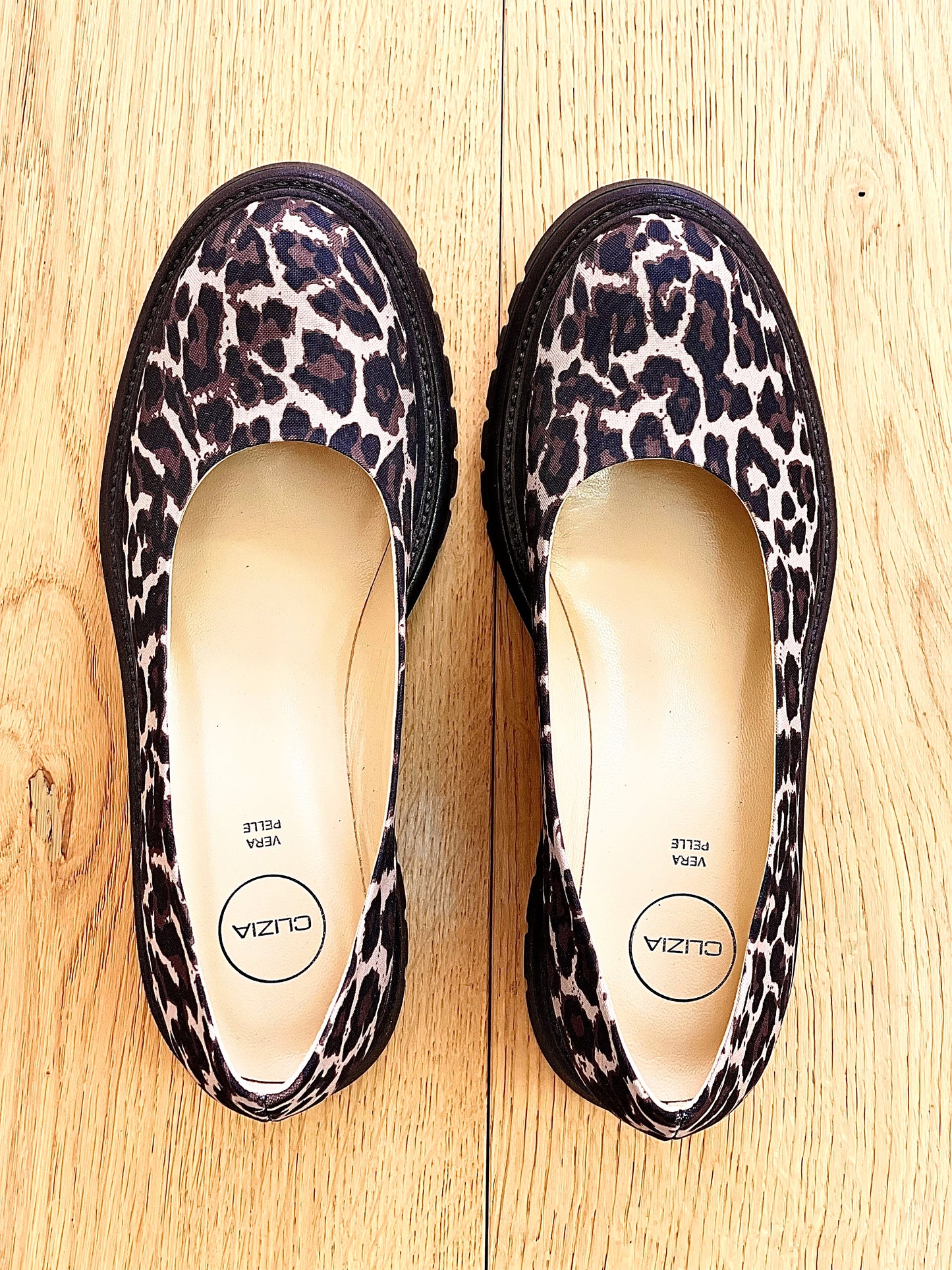 GEMACULEERD BARNSTEEN