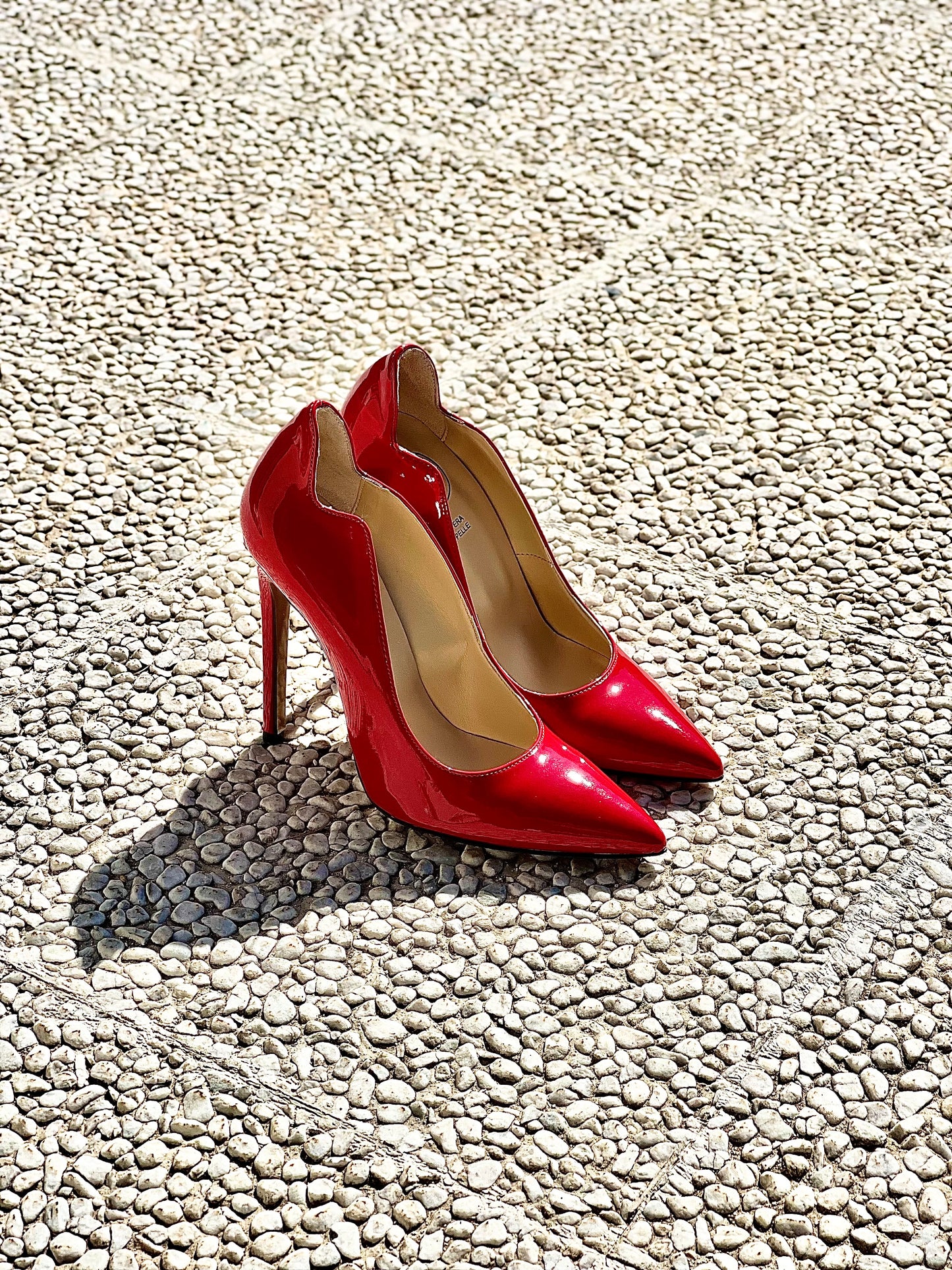 LOLA LUX ROOD