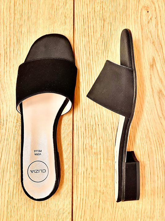 MANHATTAN SATIJN ZWART