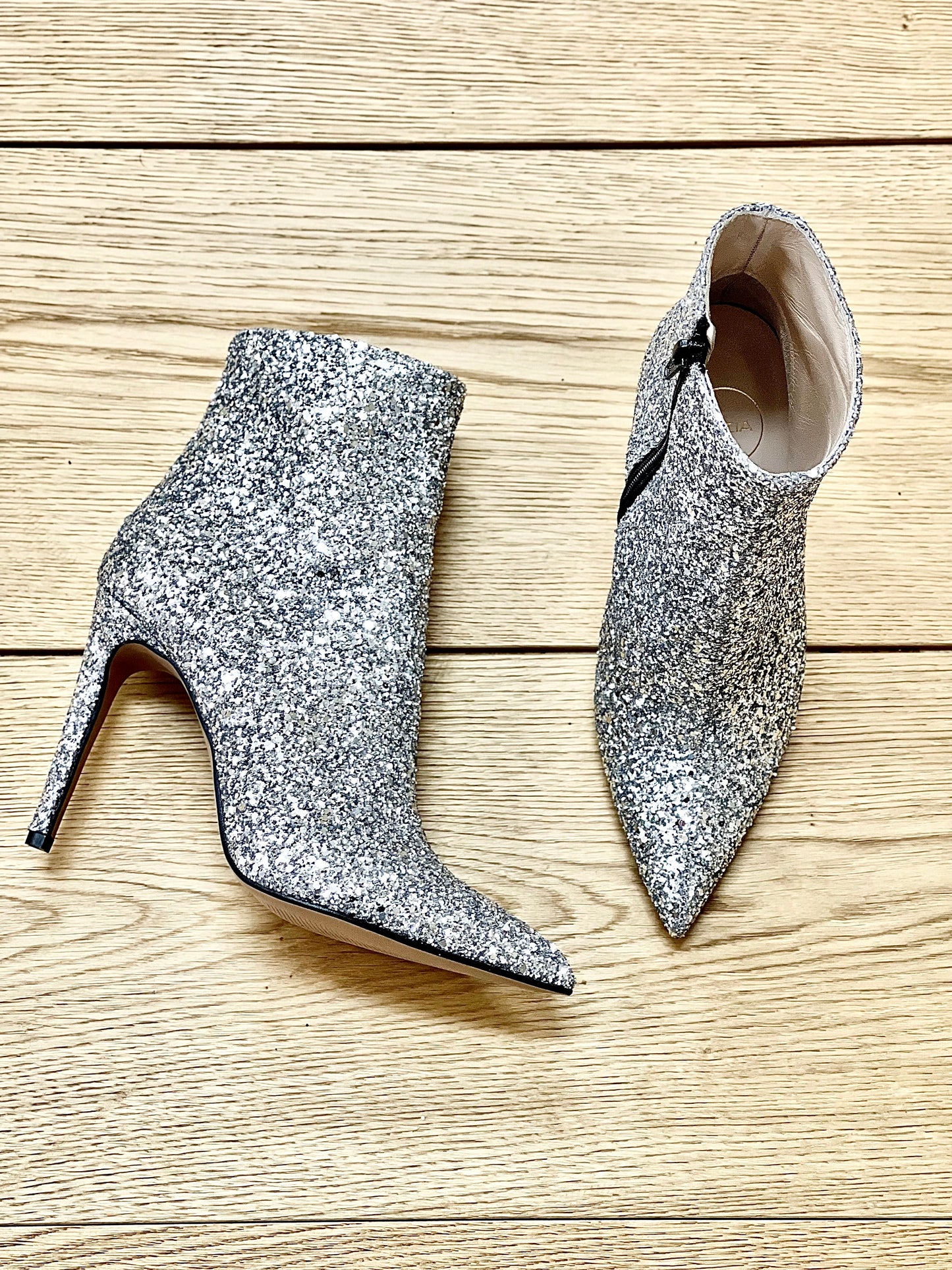 GEBOREN ZILVEREN GLITTER