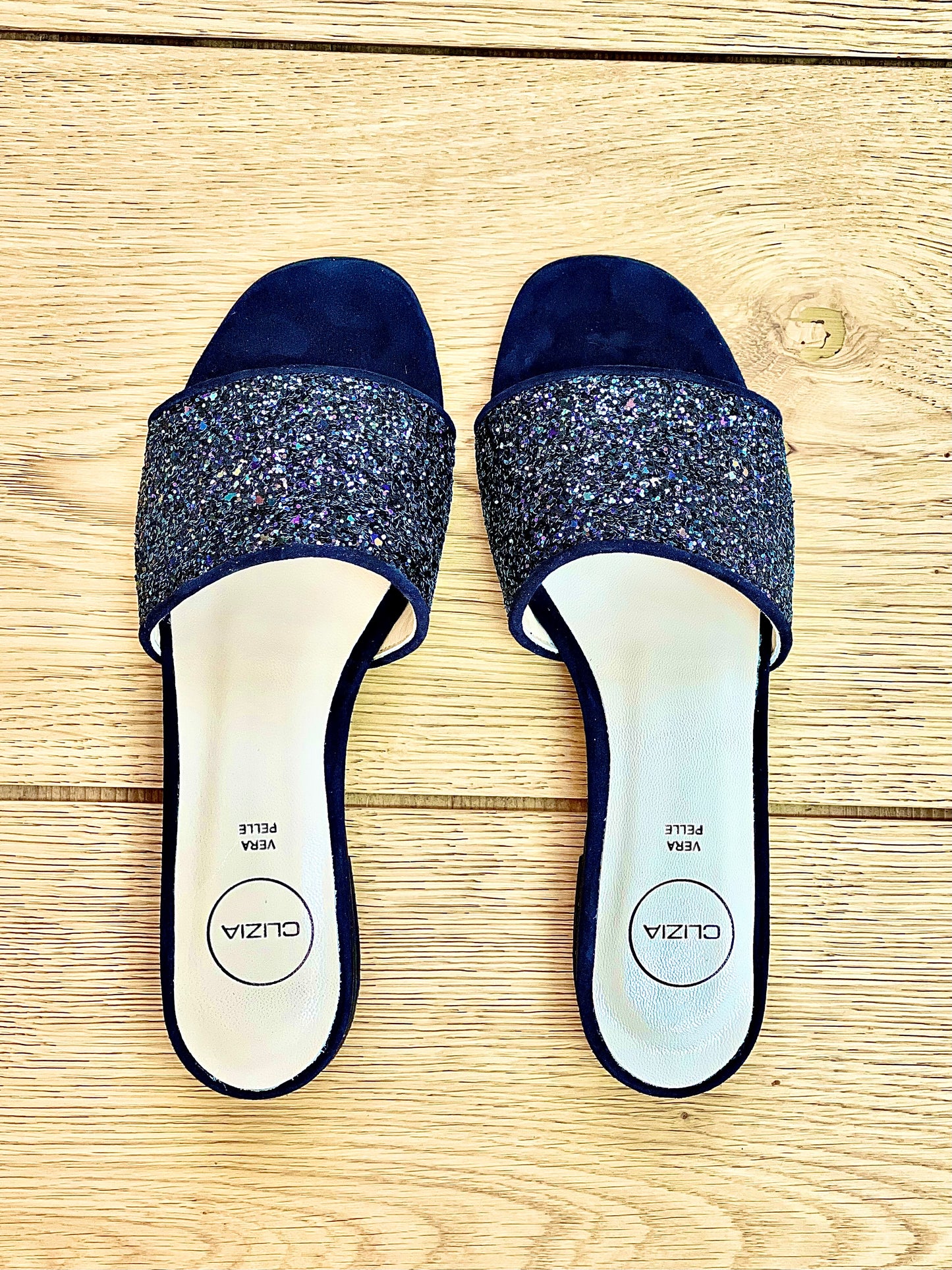 SAYLOR BLAUW