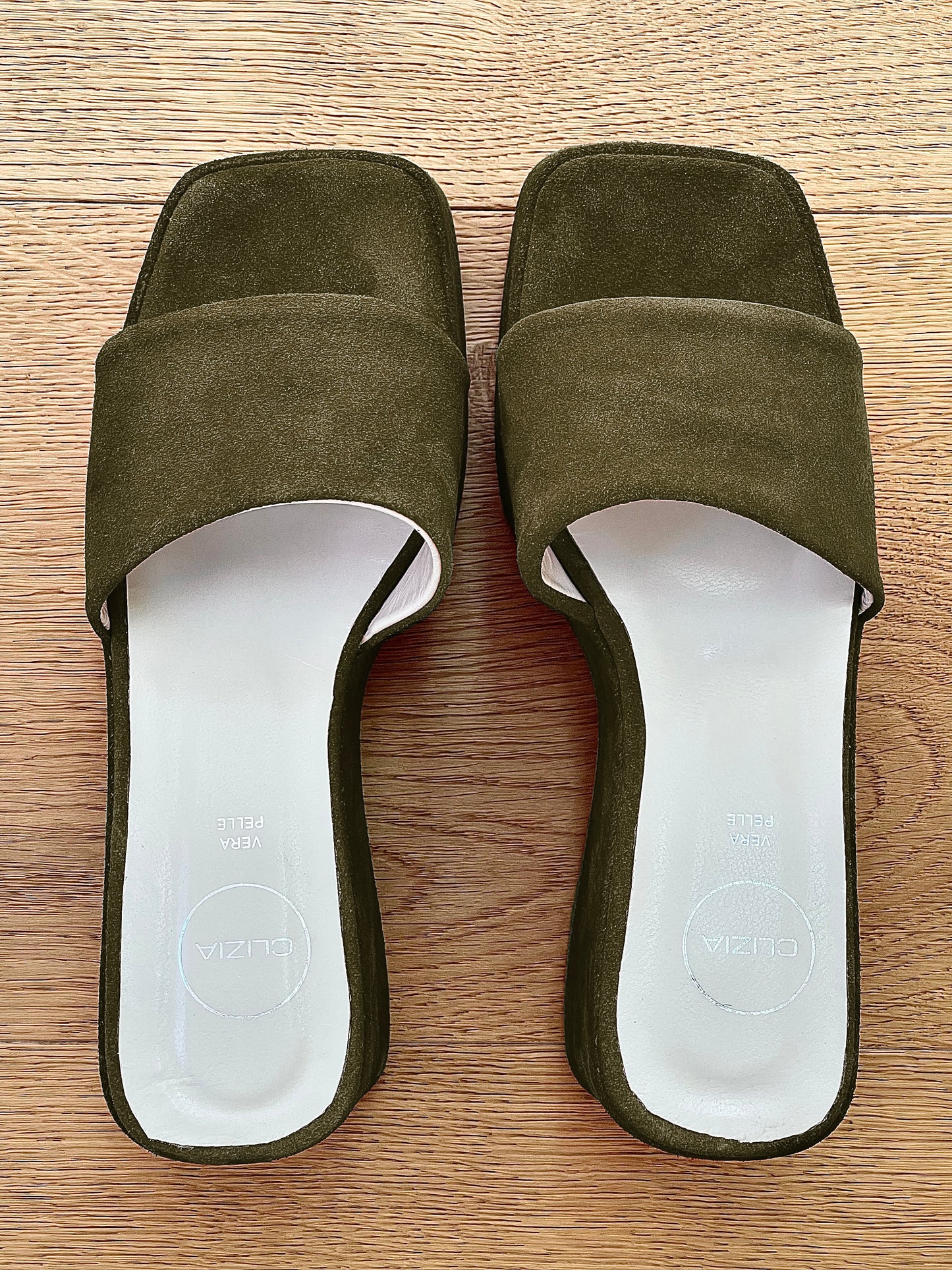 CONNIE ZAMSZ KHAKI