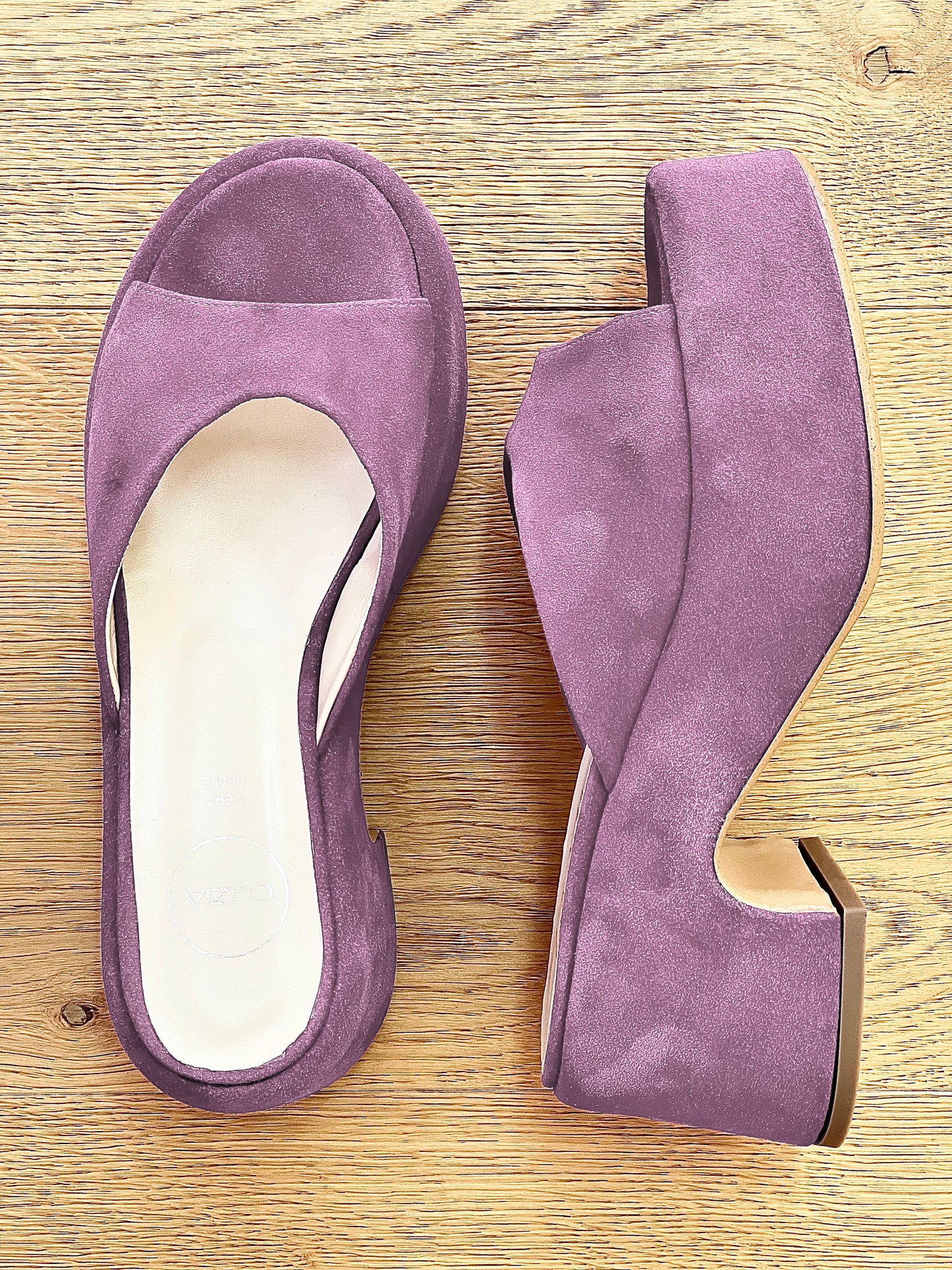JACKIE SUEDE LILAC
