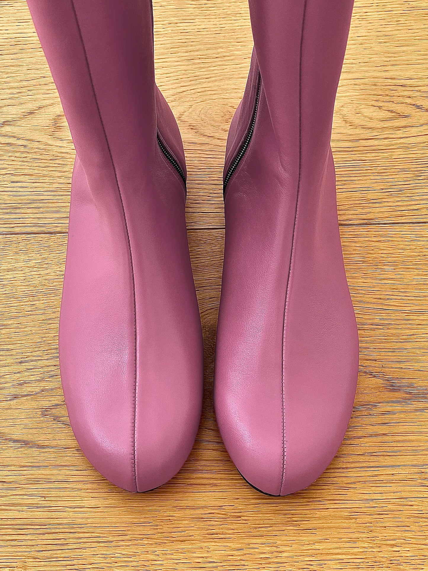 JONAS LEATHER LILAC