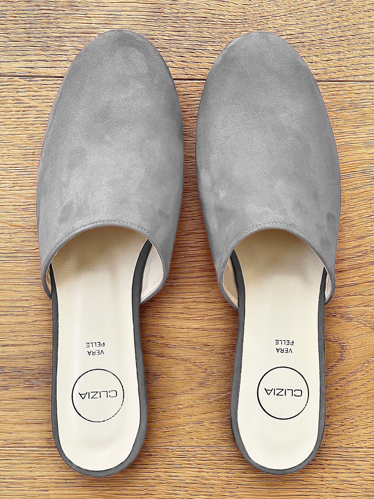 DARCY SUEDE ICE