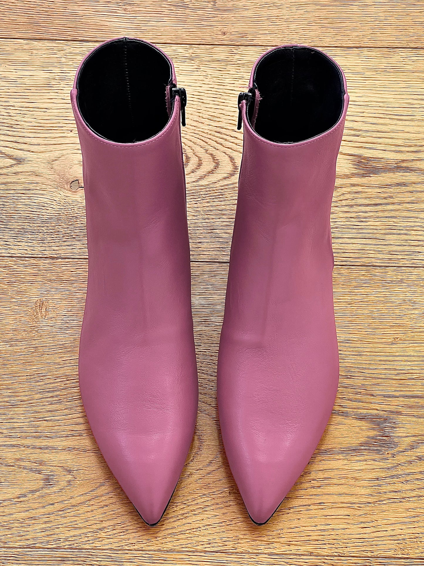 GERRI LEATHER LILAC