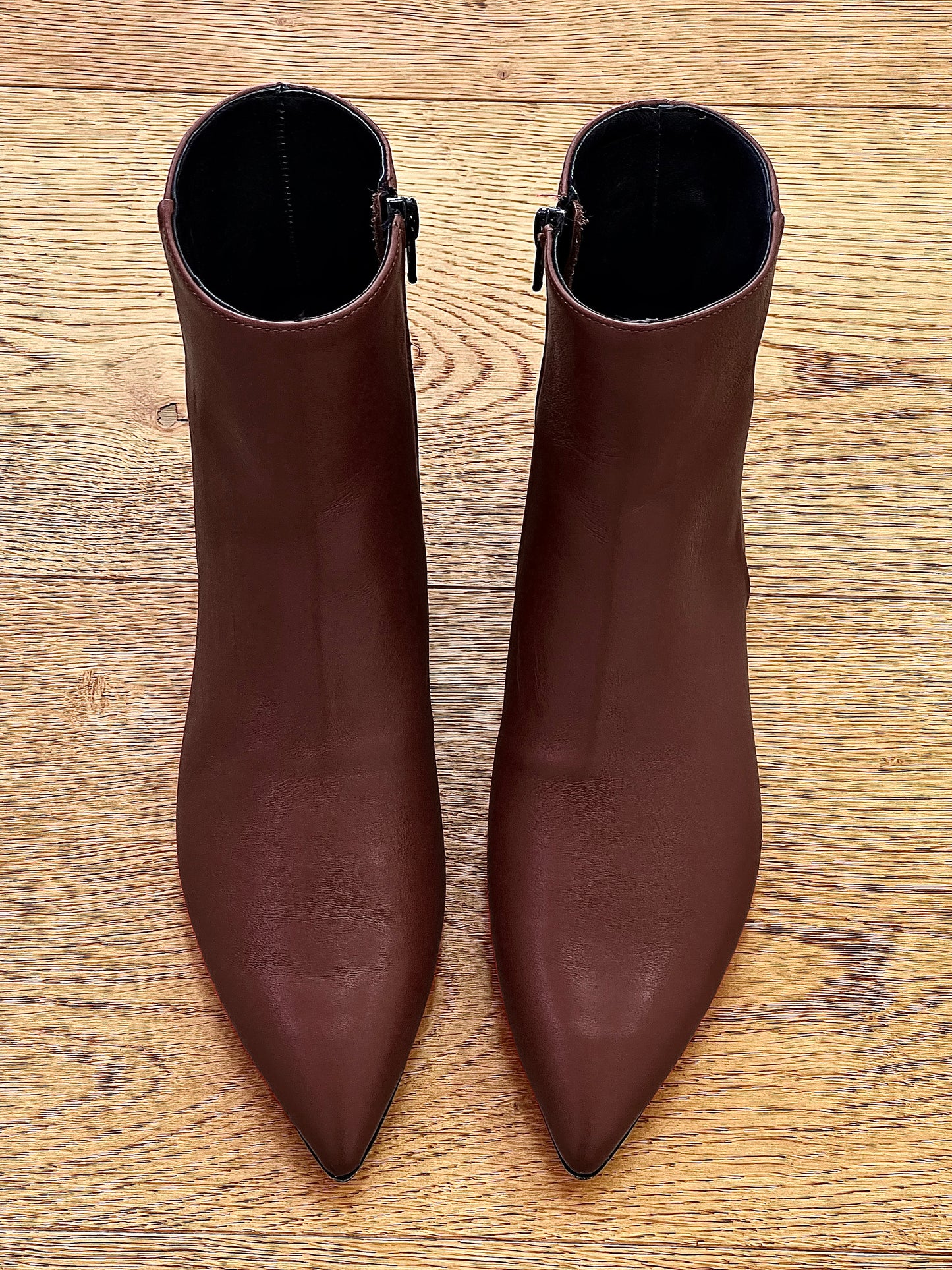 GERRI LEATHER BROWN