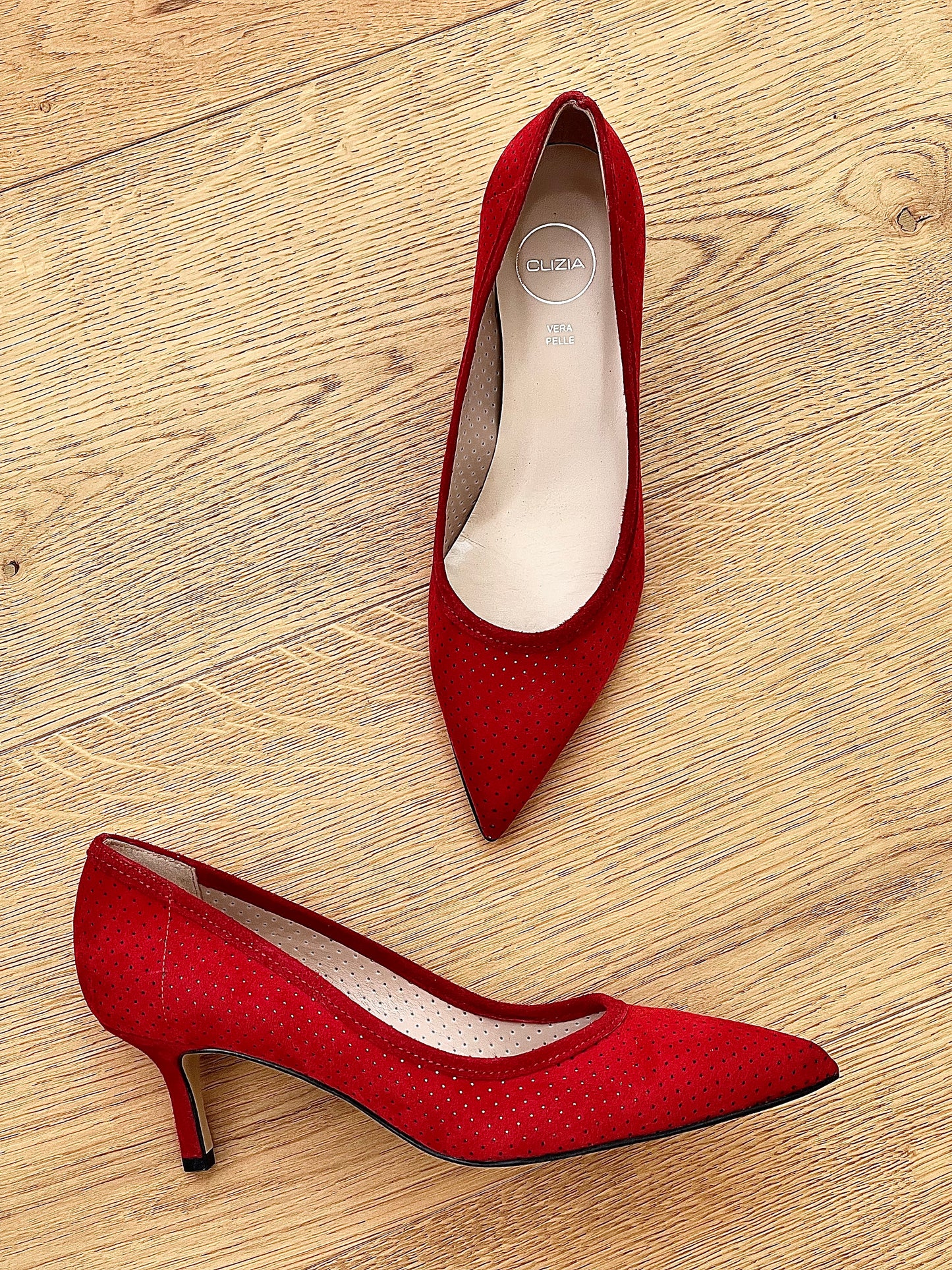 SUITE RED