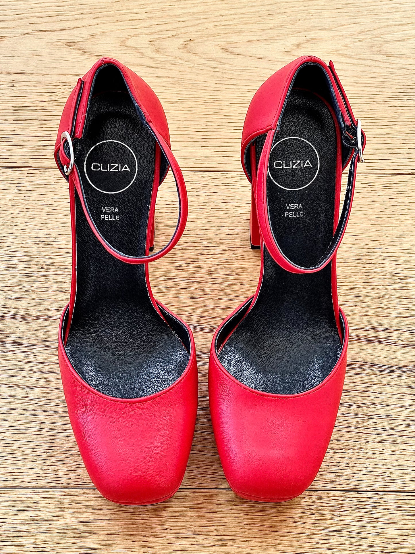 IKO LEATHER RED