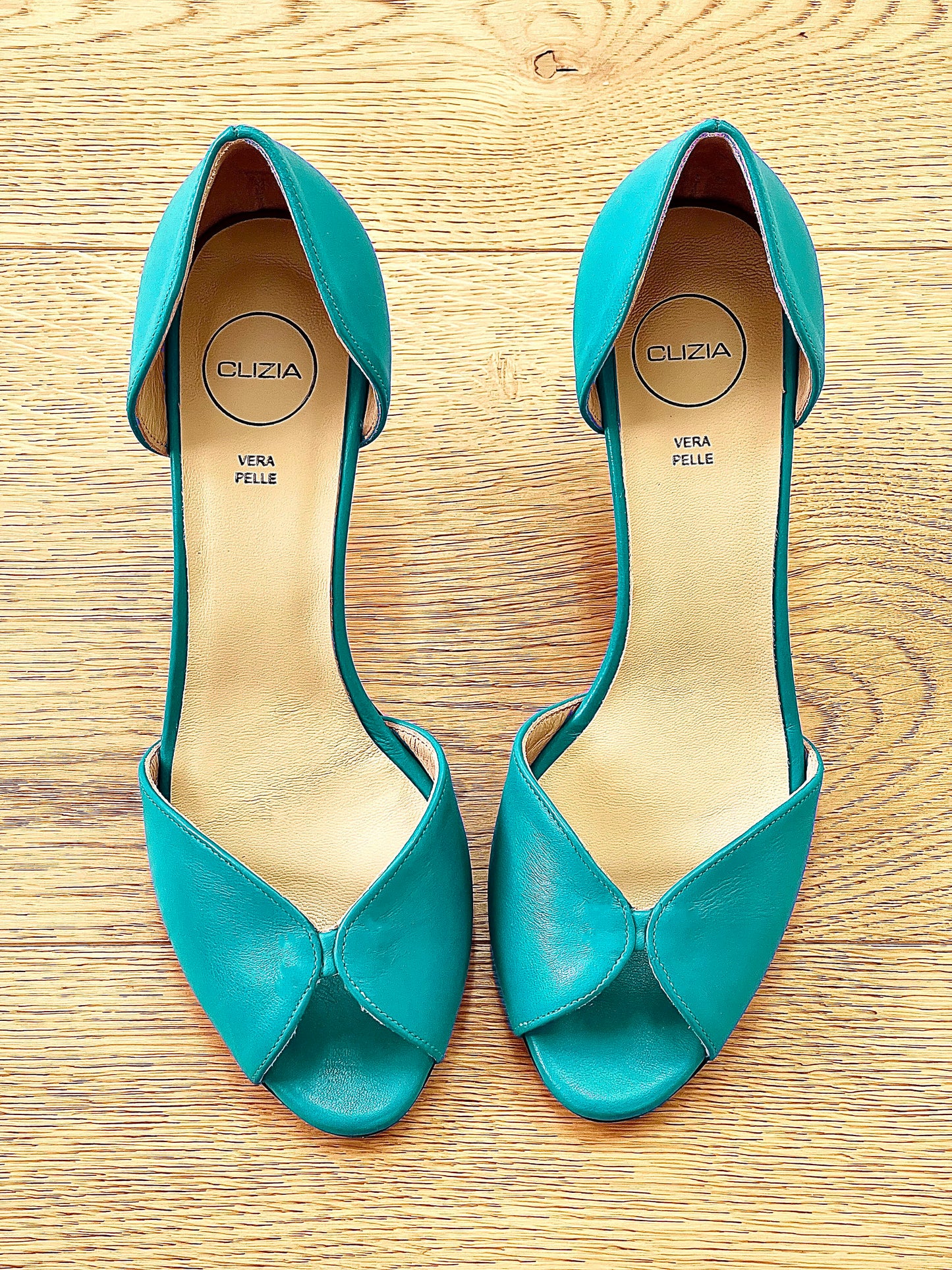 WANDA LEATHER BLUE