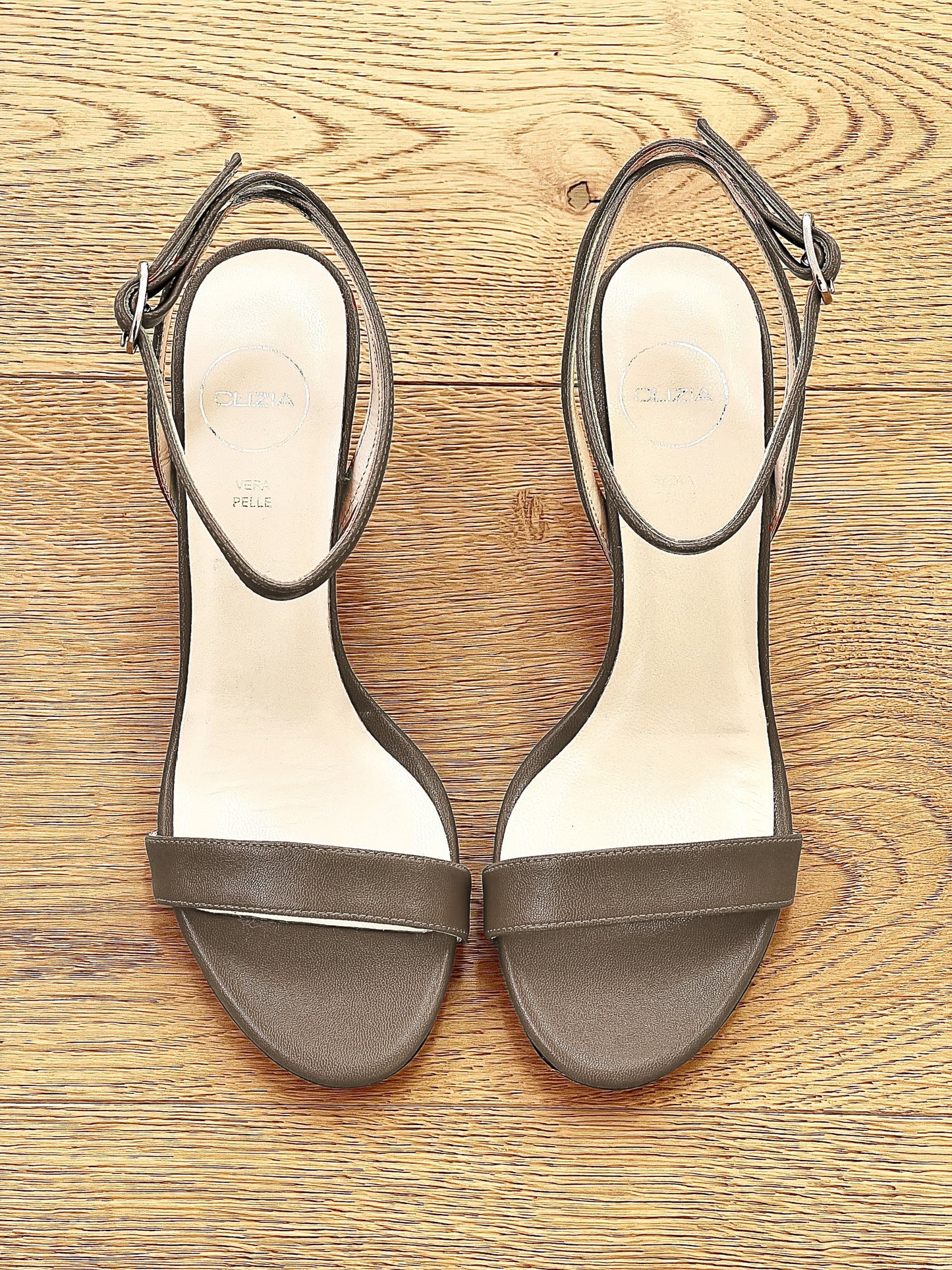 BETH LEATHER TAUPE