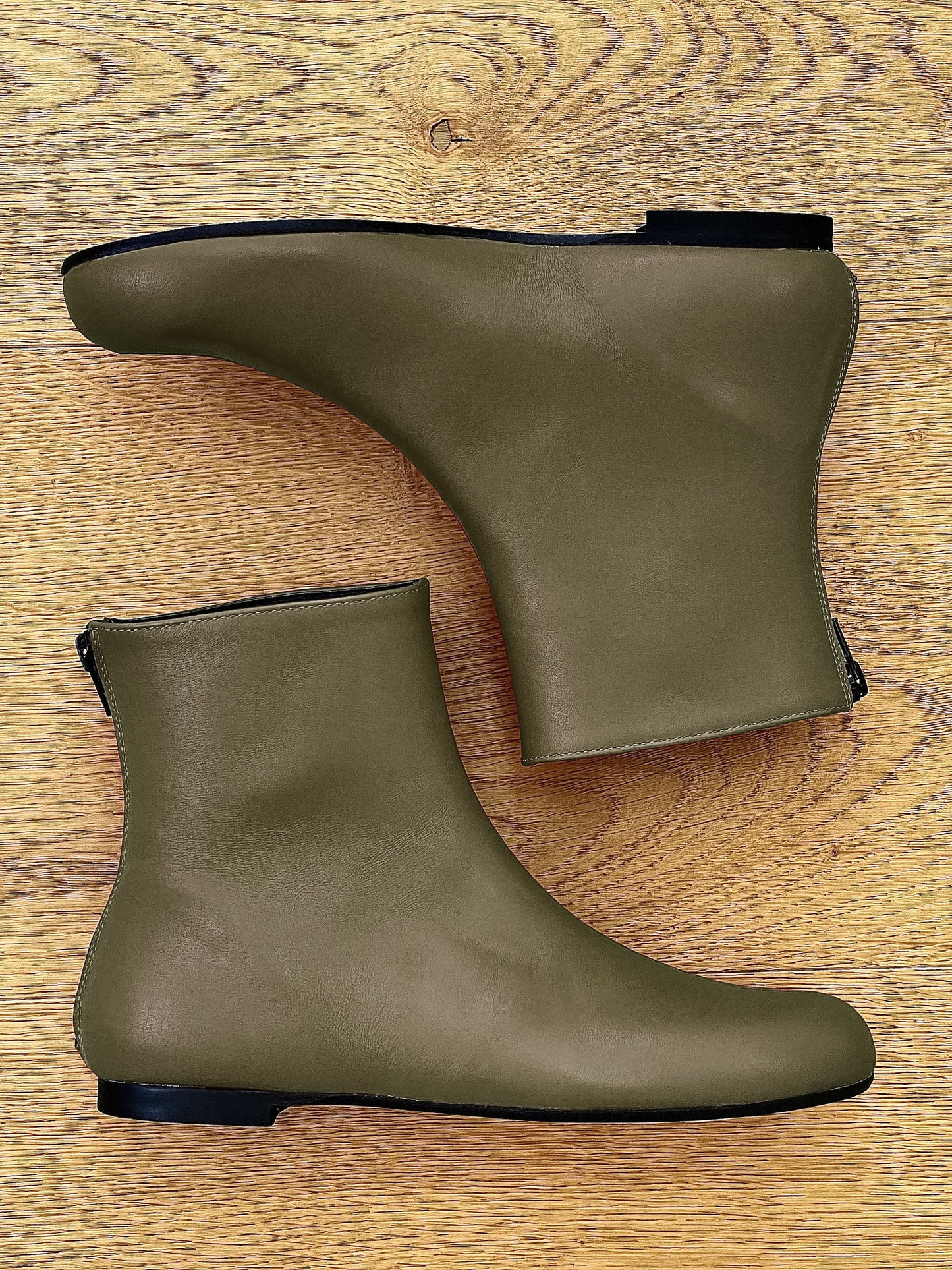 SURIA SKÓRA KHAKI
