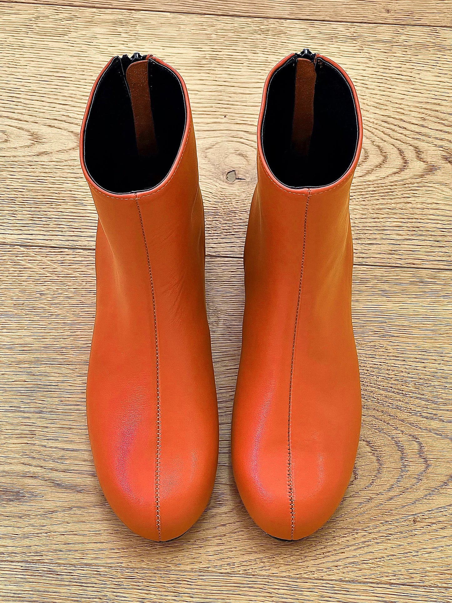 SURIA LEATHER ORANGE