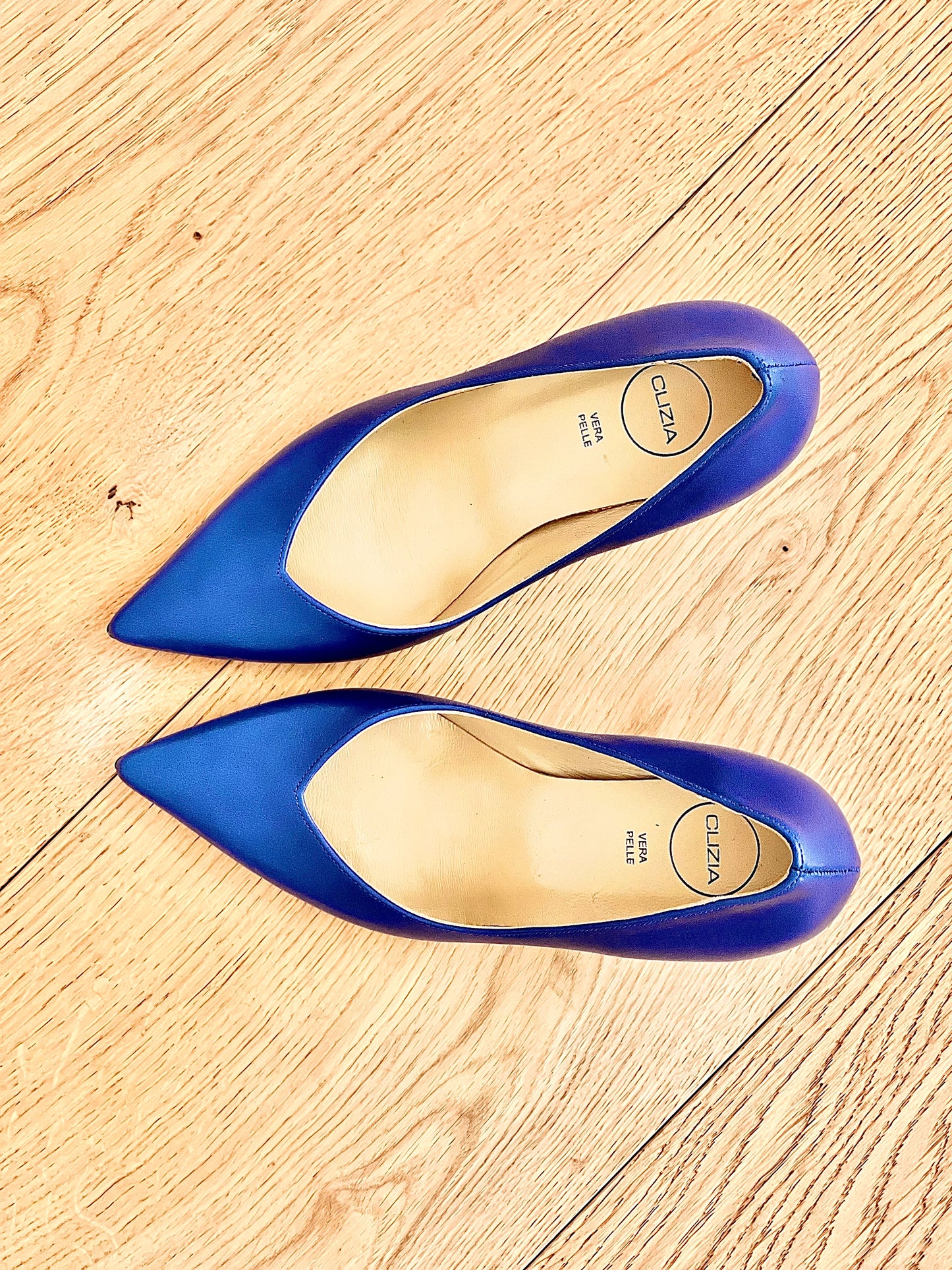 AMALIA LEATHER BLUETTE