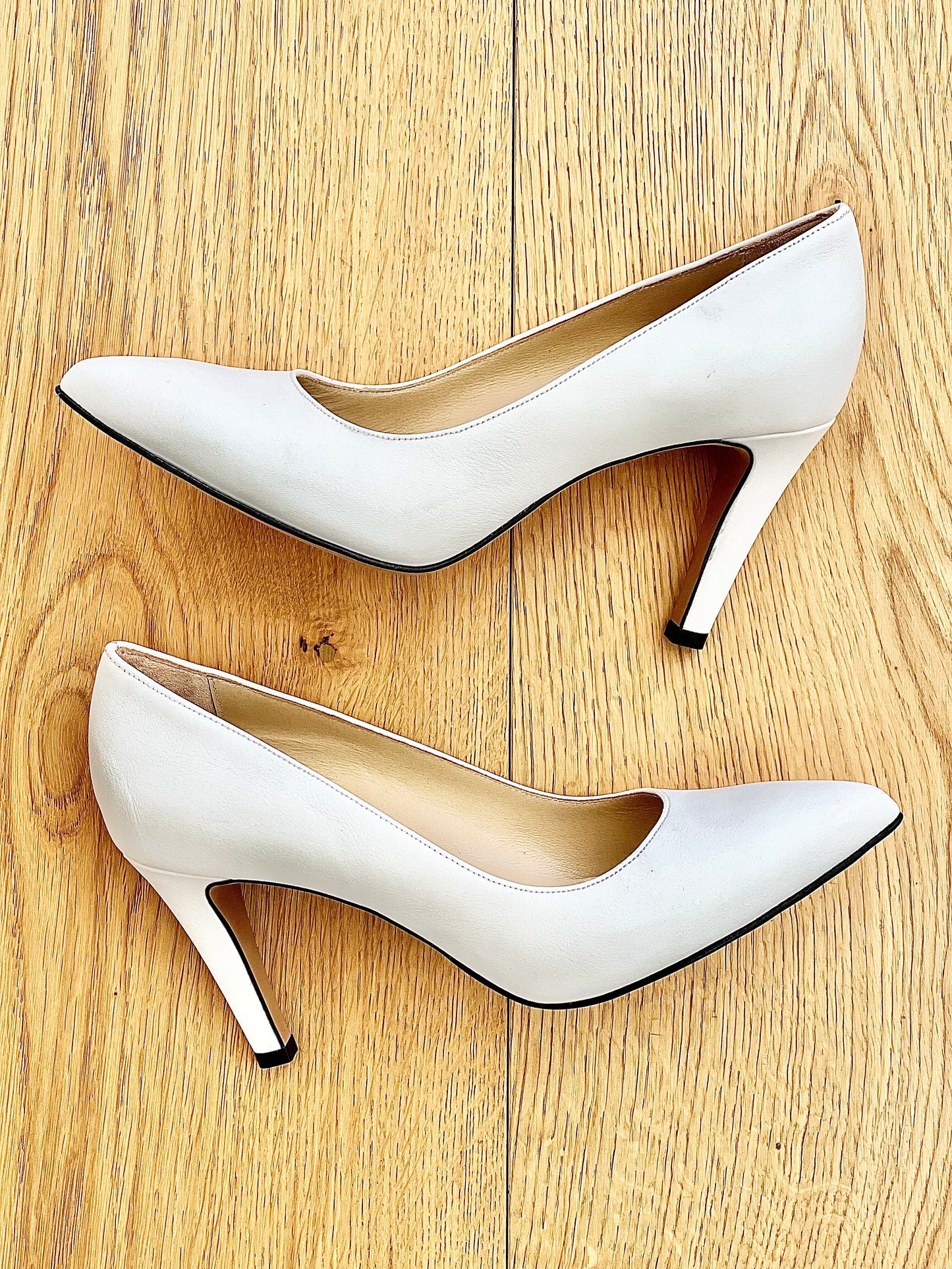 EMY WHITE