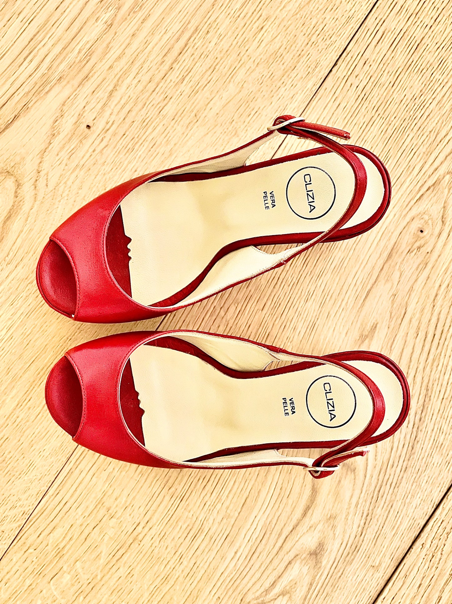 HELLEN LEATHER RED