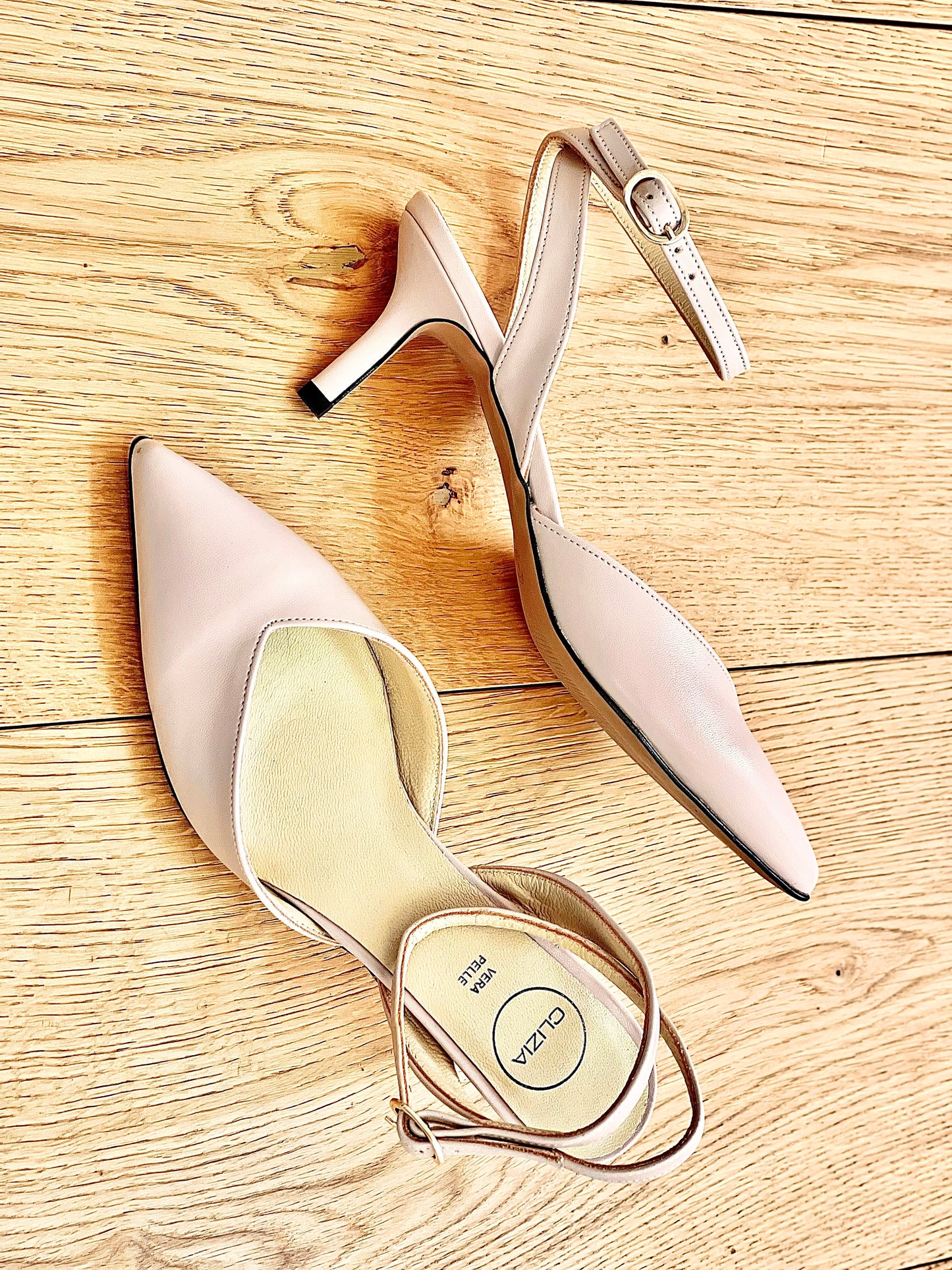 MARGARET BEIGE