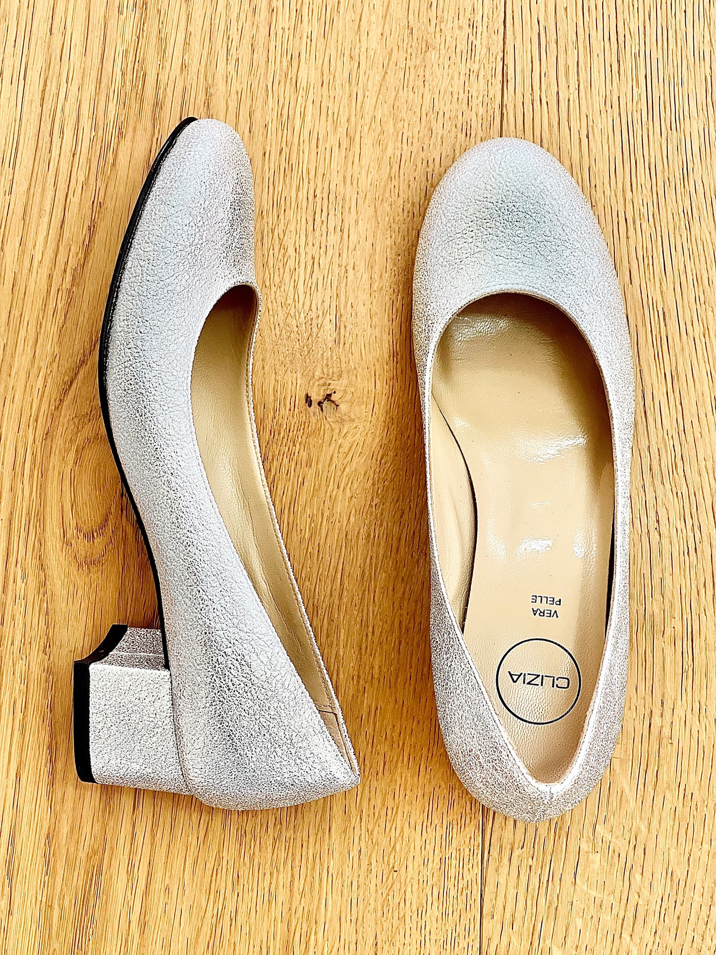 SILVER TAYLOR