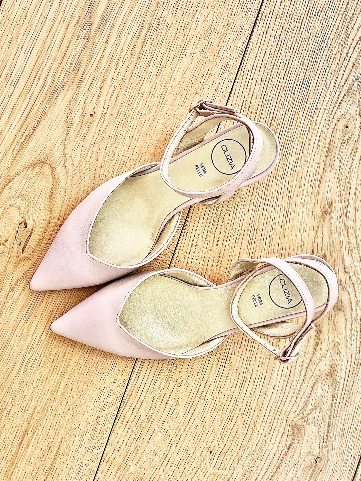 MARGARET BEIGE