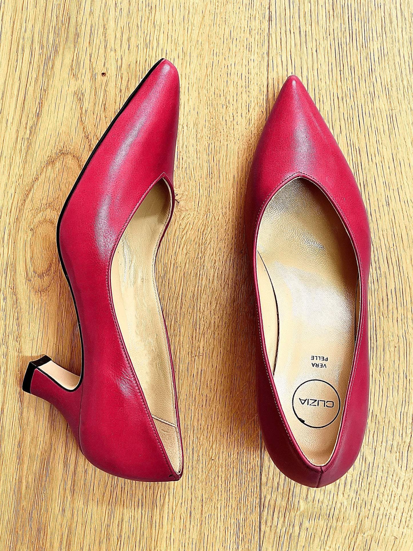 JENNA LEATHER RED