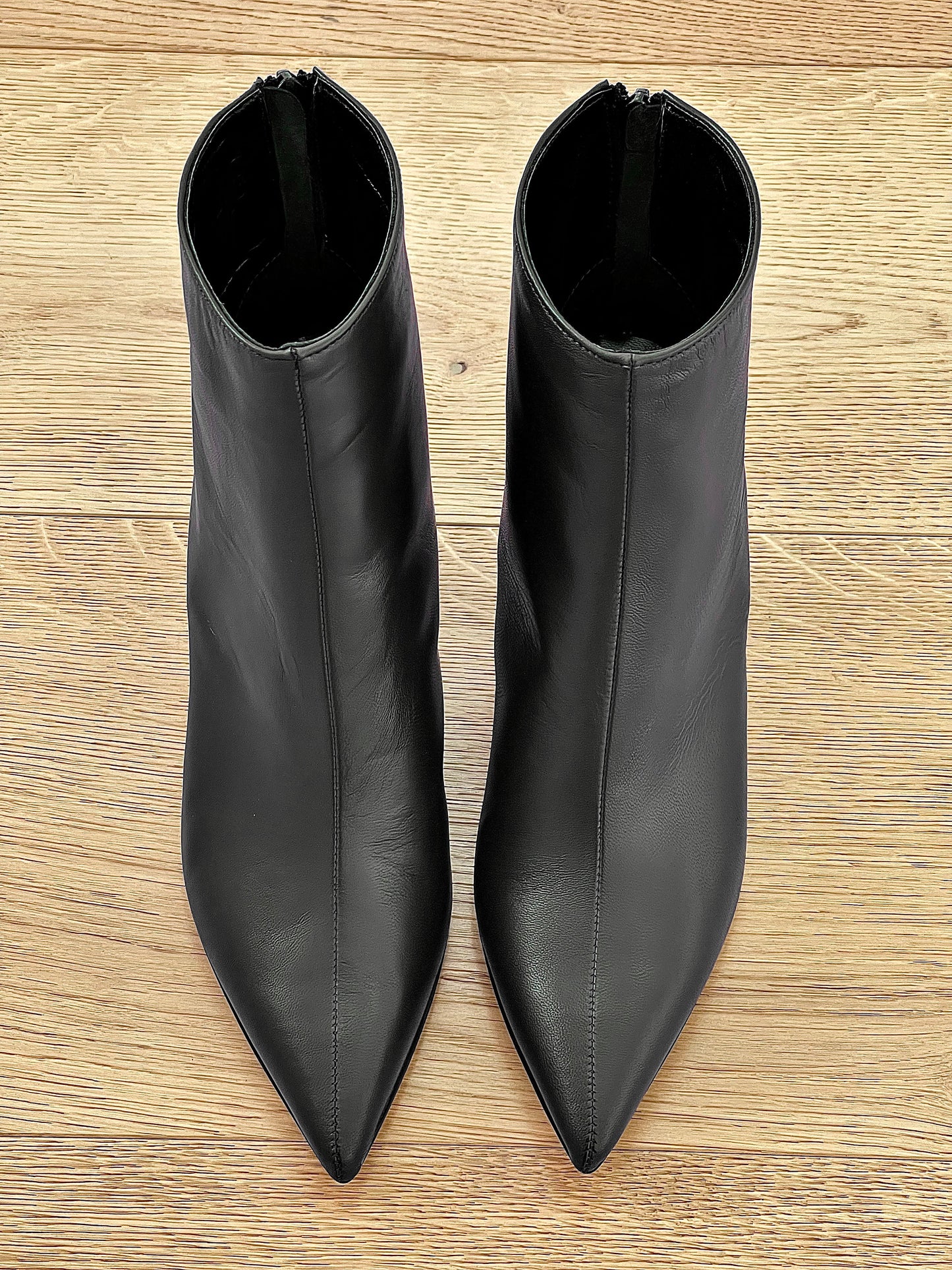 LEXI LEATHER PRETO