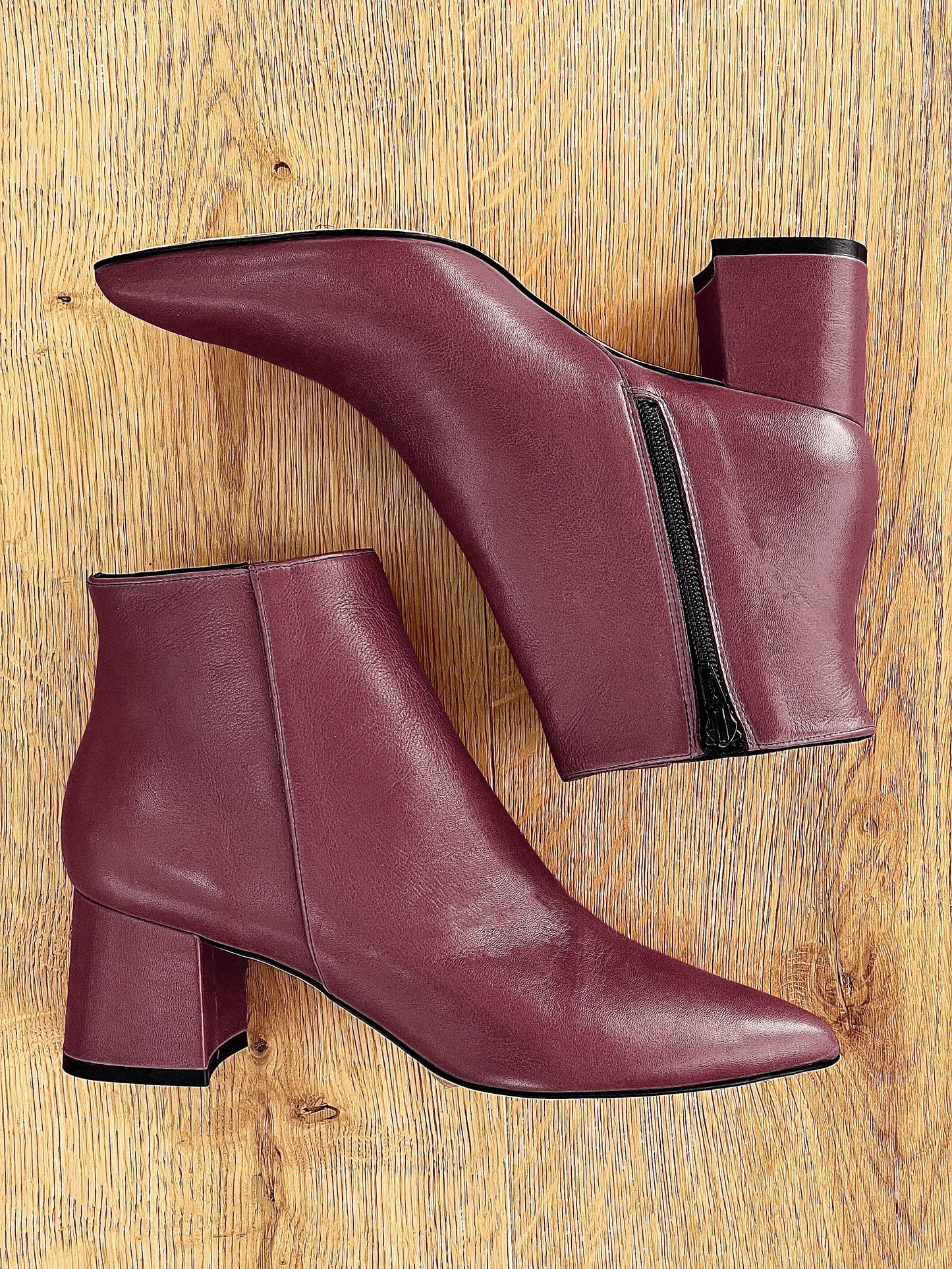 RIO BURGUNDY LEATHER