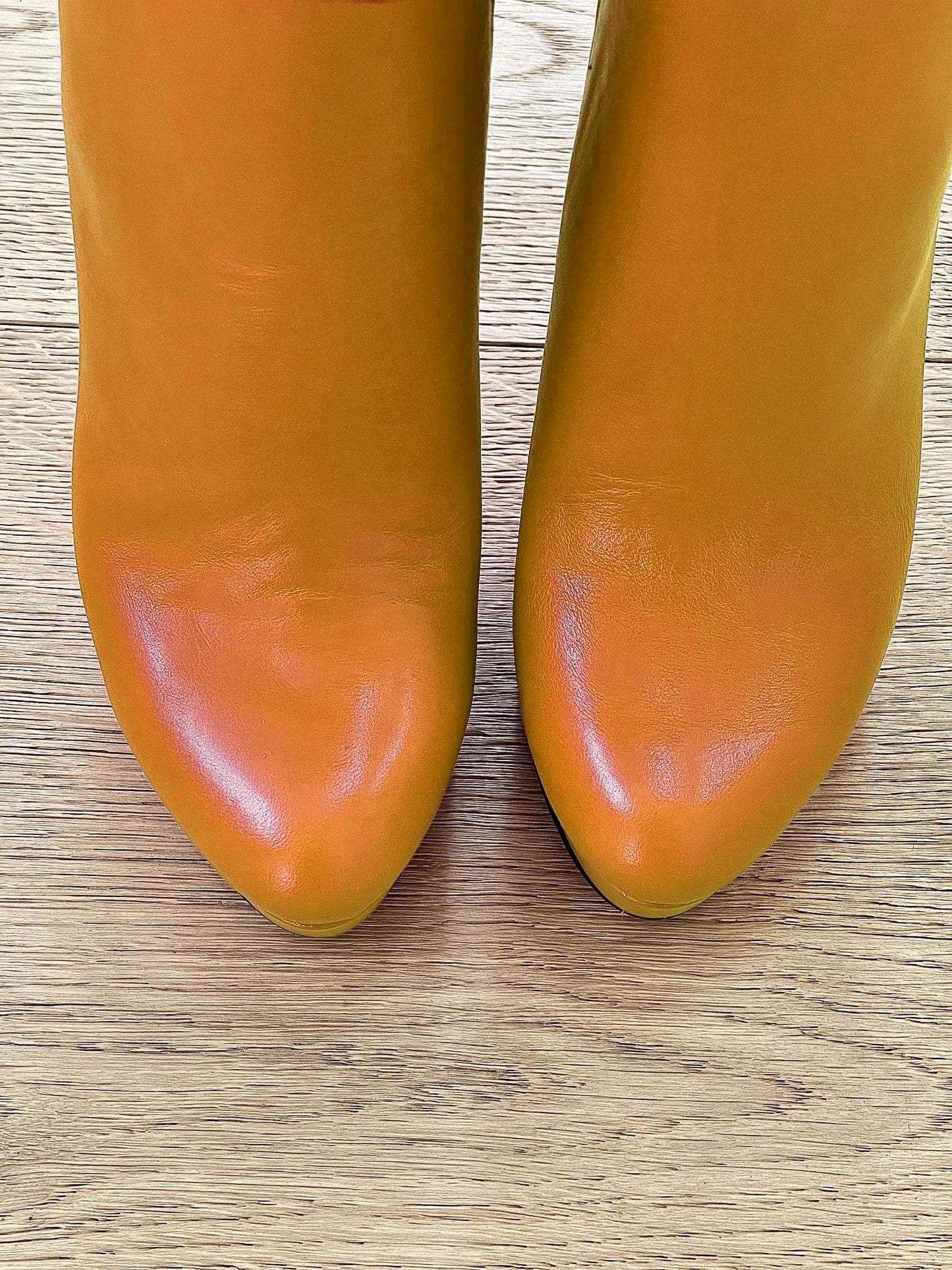 LOREN LEATHER AMARELO