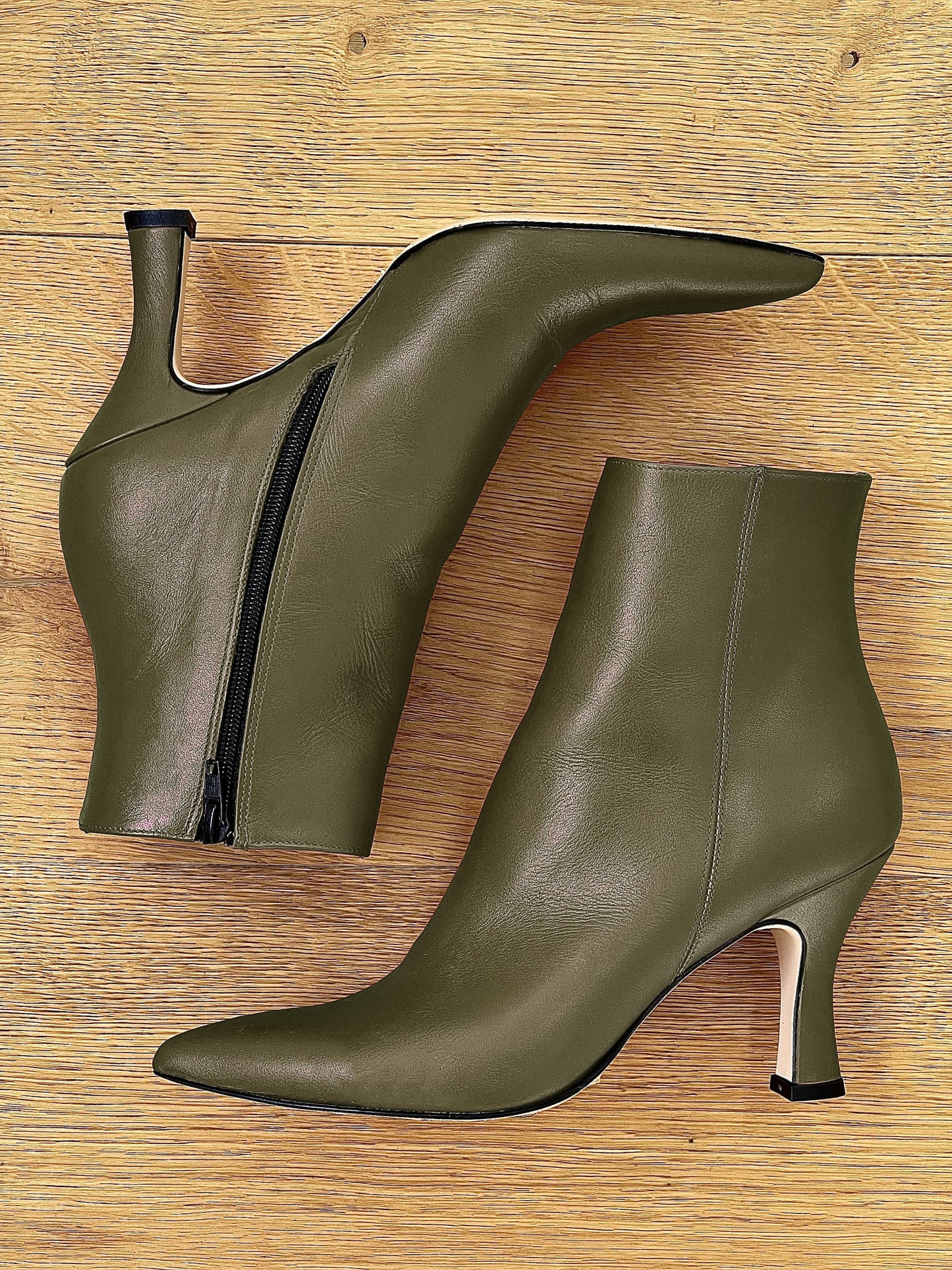 KAORI LEATHER KHAKI