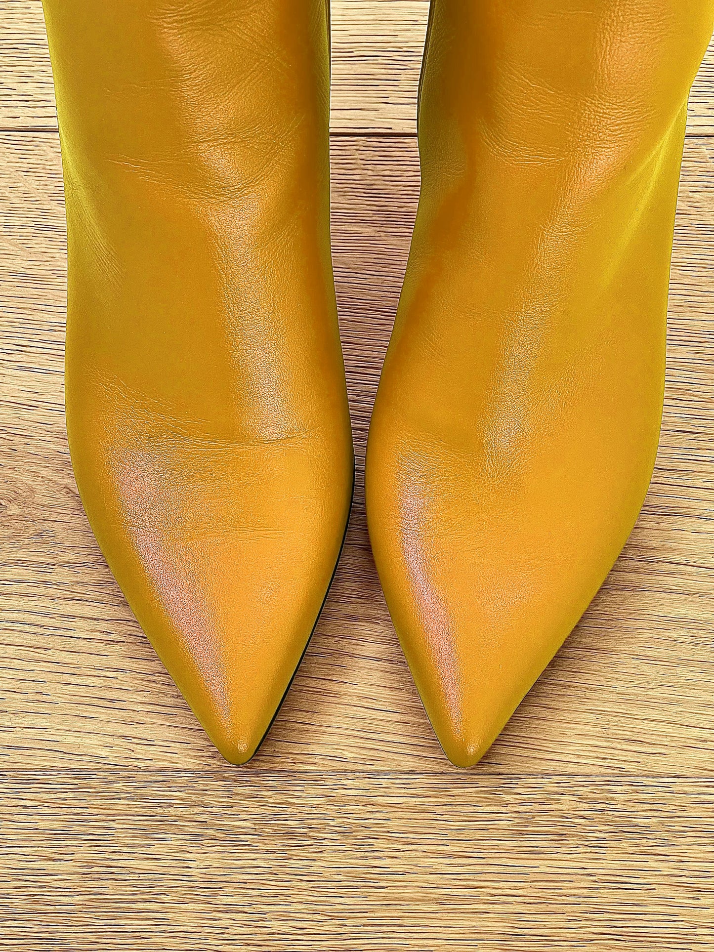KAORI COURO OCRE
