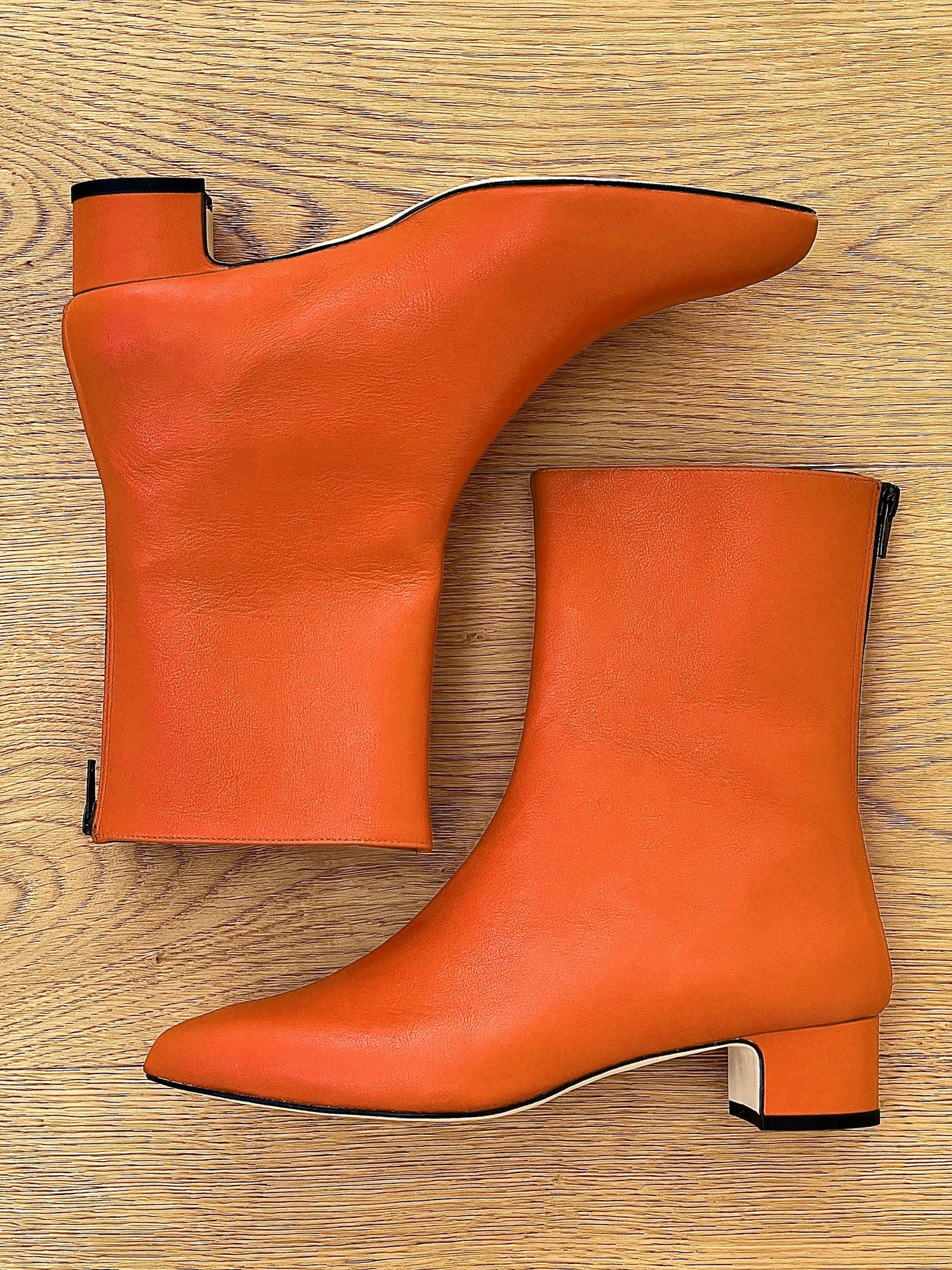 PLANET LEATHER LARANJA
