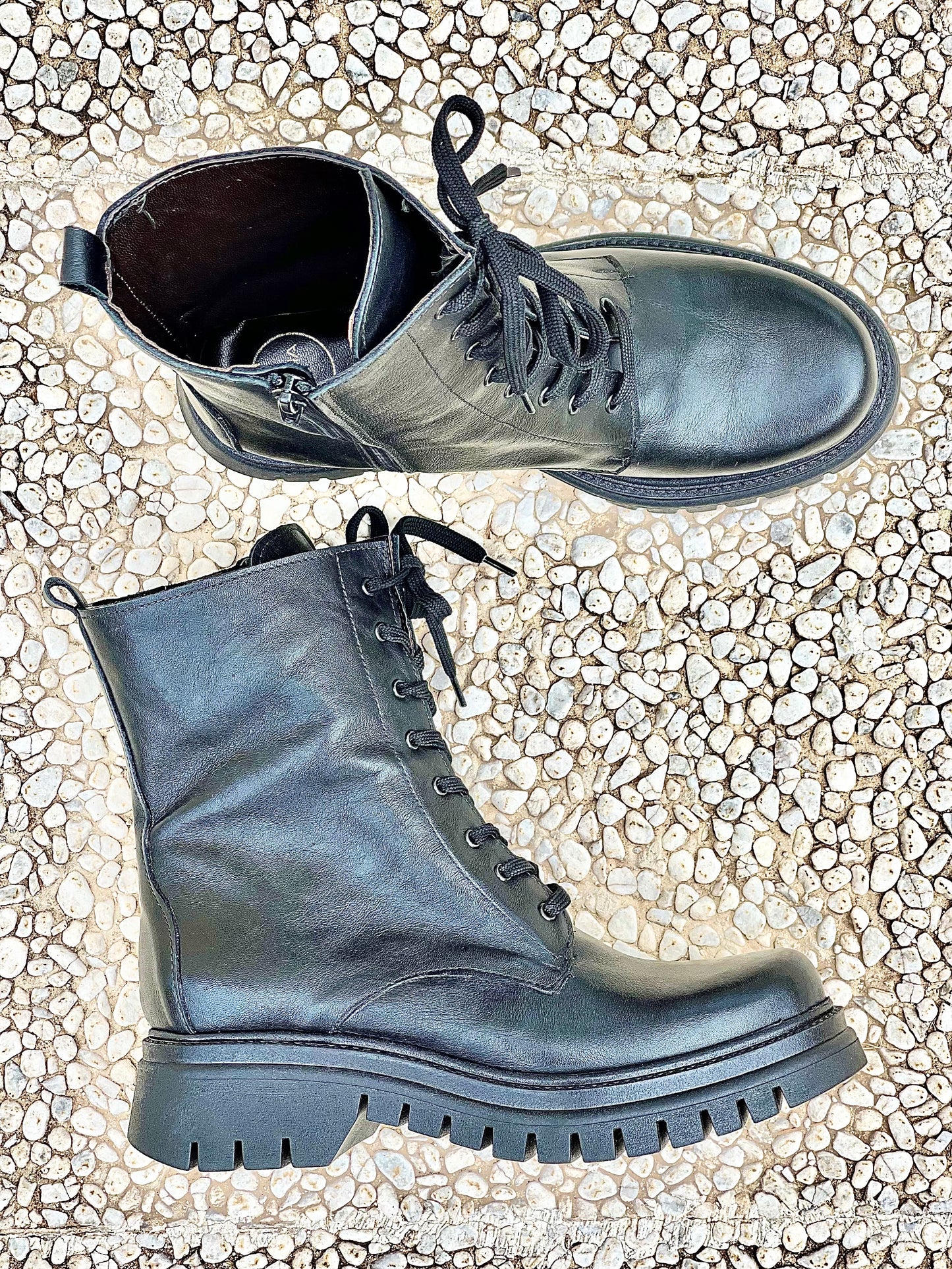 CAYMAN PRETO