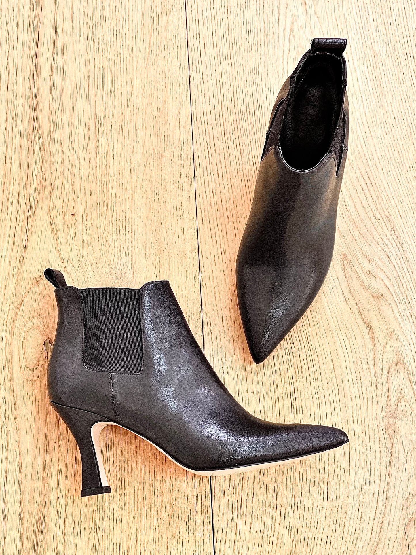 DEREK LEATHER PRETO